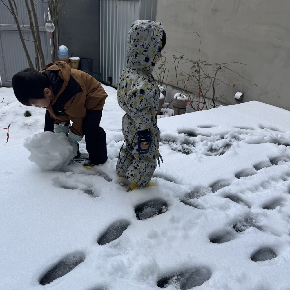 雪だるま作り　石川県　冬