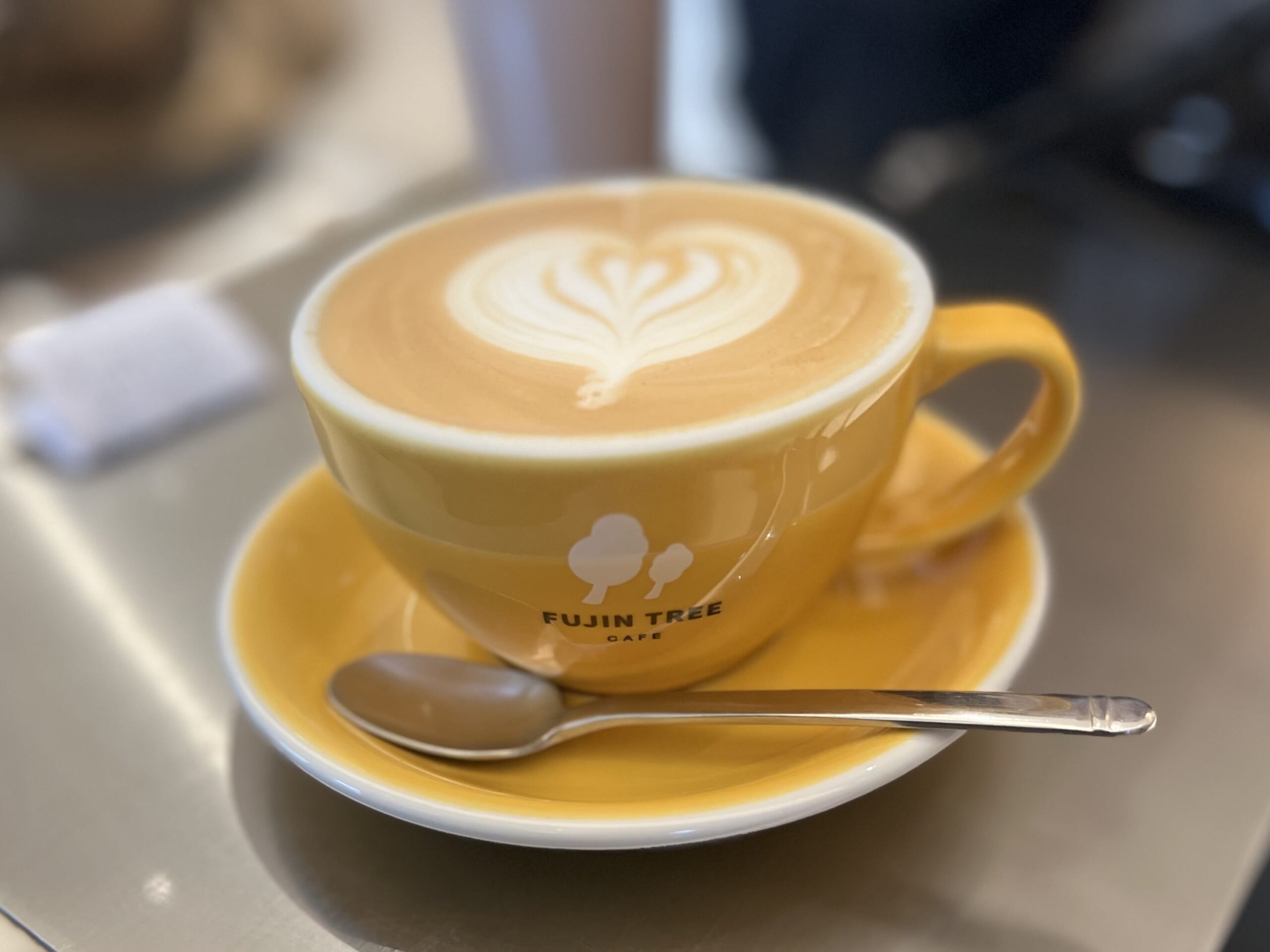 【台湾・台北】旅先でカフェ活「グランドホテル台北(円山大飯店)」と「FUJIN TREE CAFE(富錦樹台菜香檳)」へ TBicoco