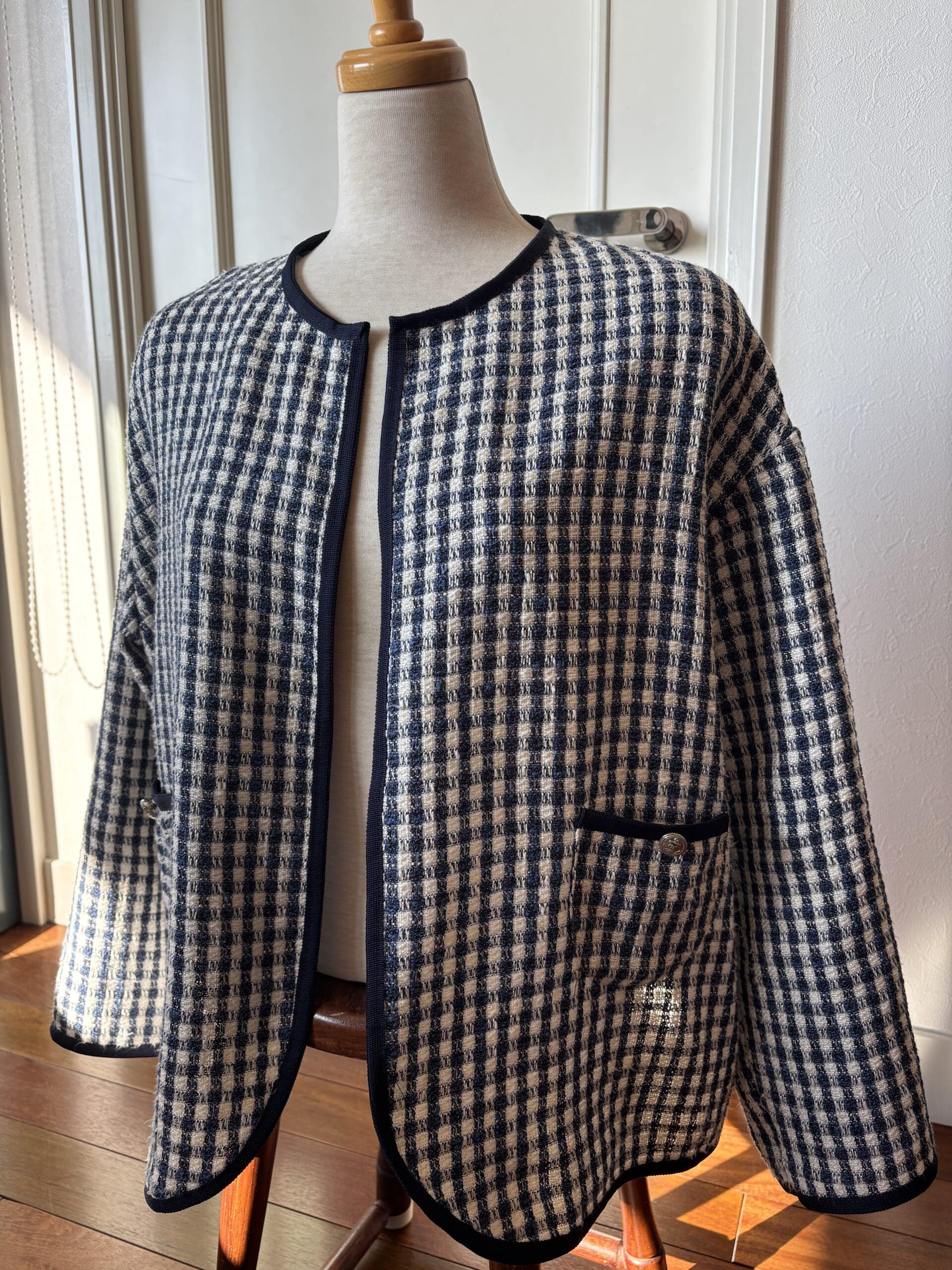 LEE100人隊が作ったノーカラージャケット