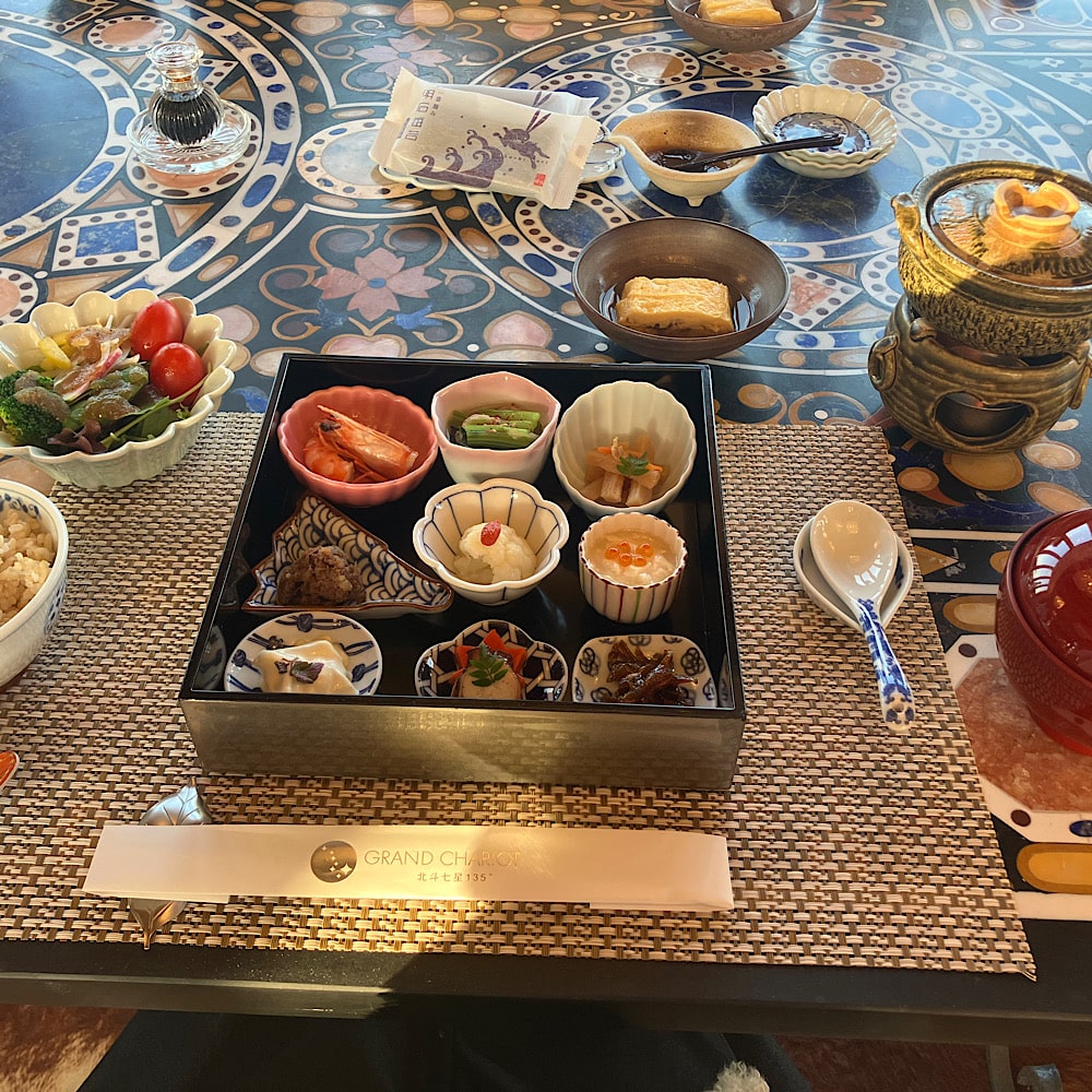 朝食　和食　御膳