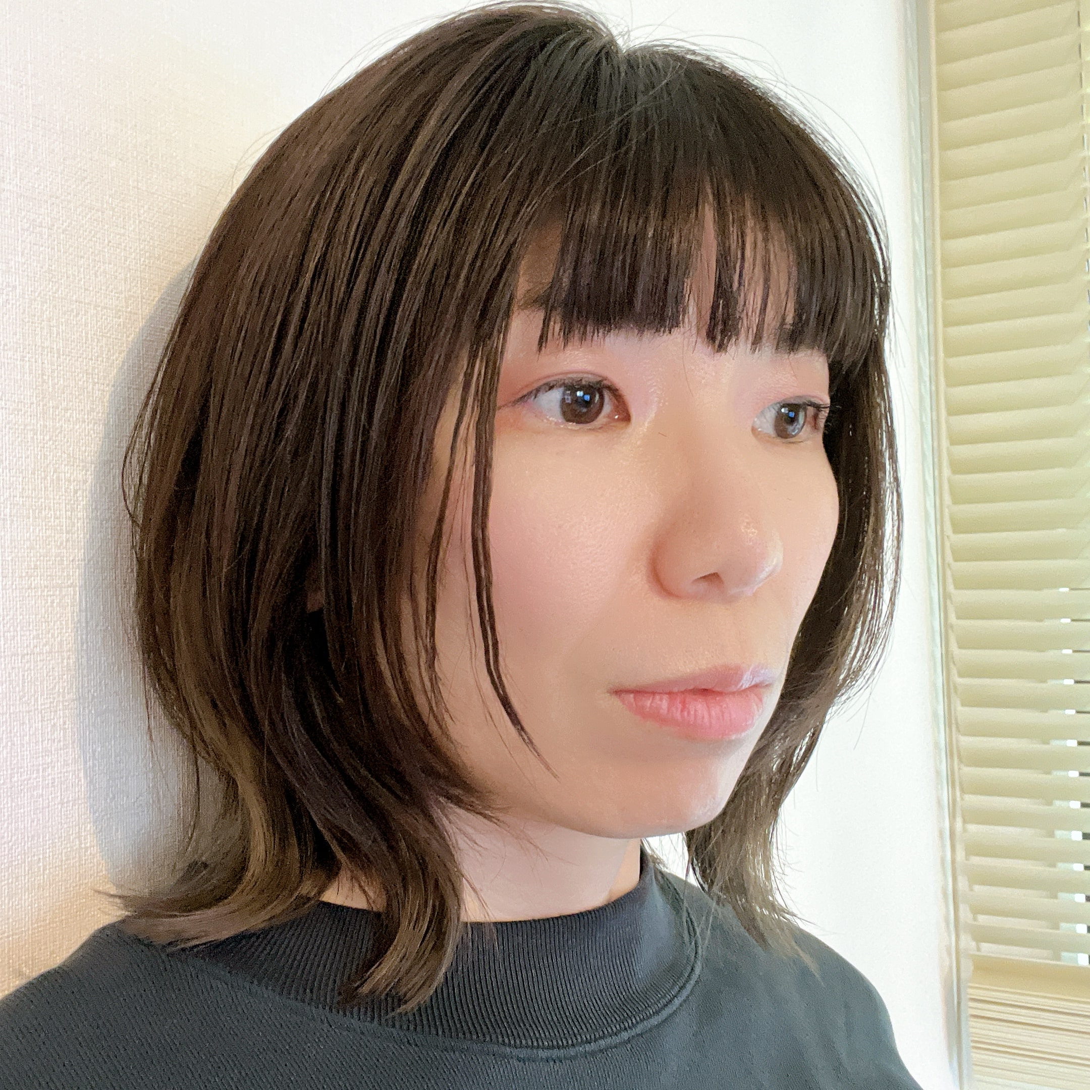 40代ミディアムヘアとインナーカラー