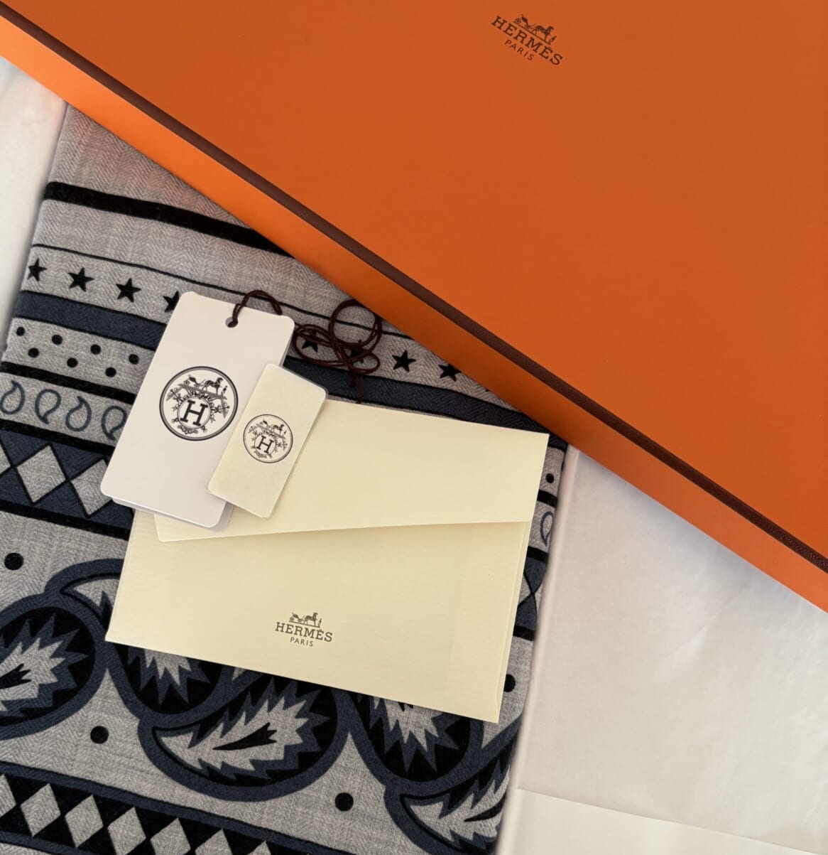 エルメス カレジェアン バンダナ