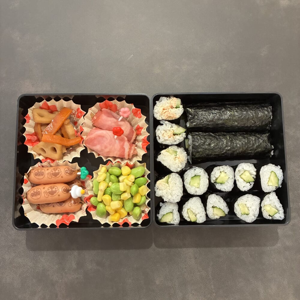 ダイソー　重箱　おせち