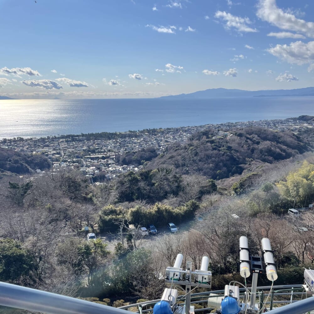 湘南平　湘南アルプス　相模湾　山登り　新年 箱根駅伝
