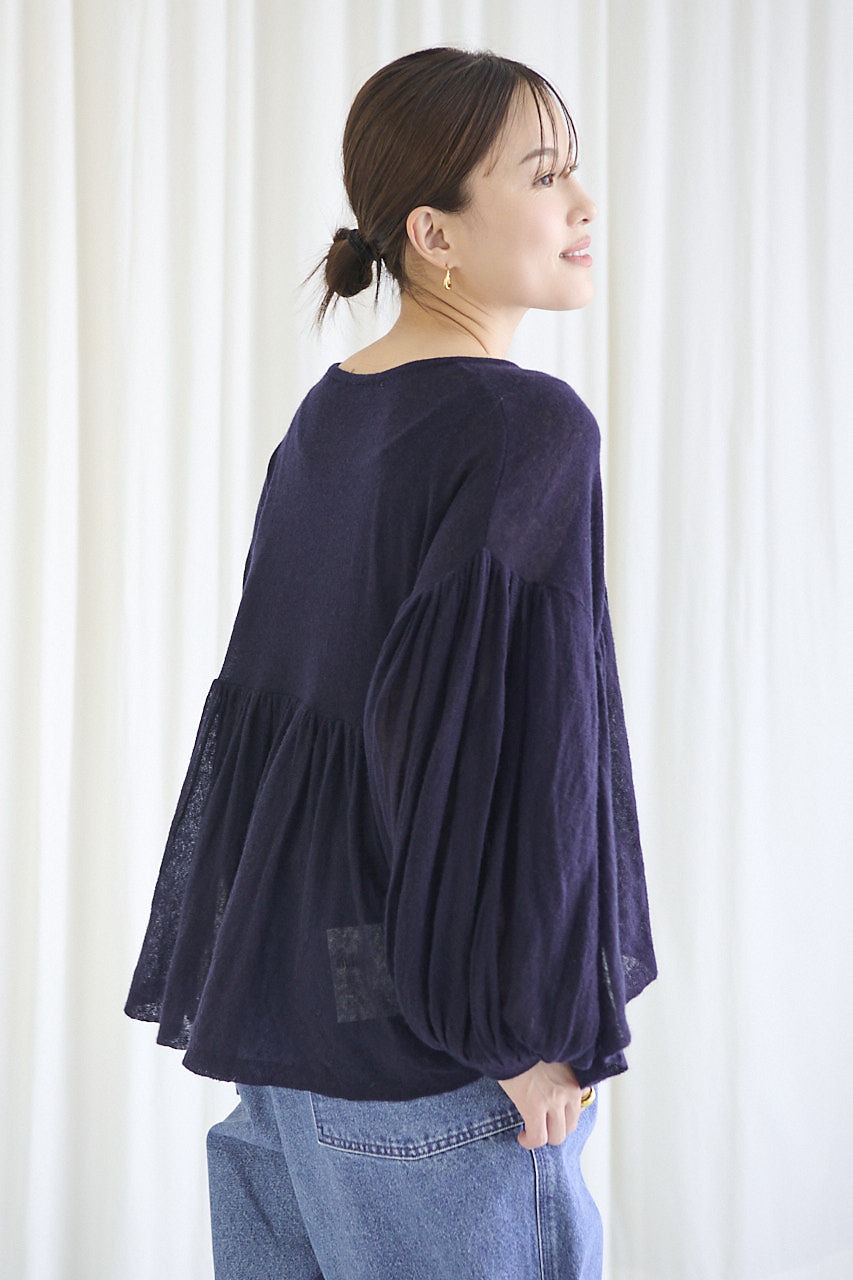 Curensology
【LEE別注】フラッフィーギャザーニットプルオーバー
￥34,100（税込）