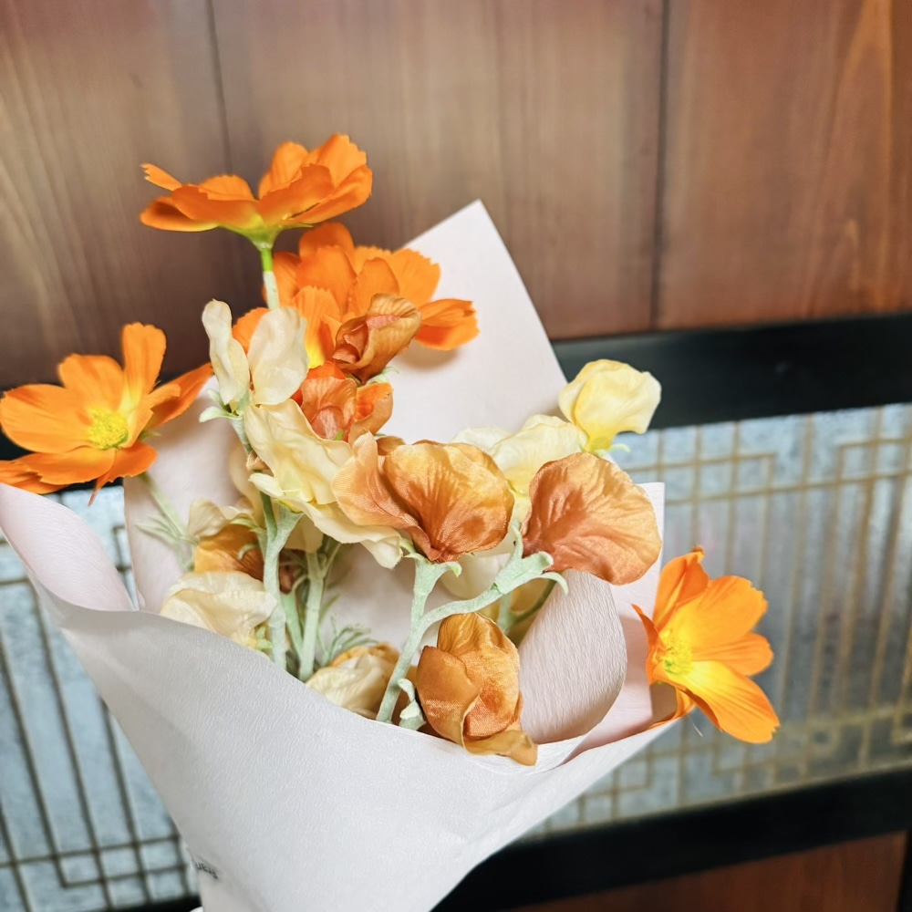 アートフラワー　コスモス　スイートピー