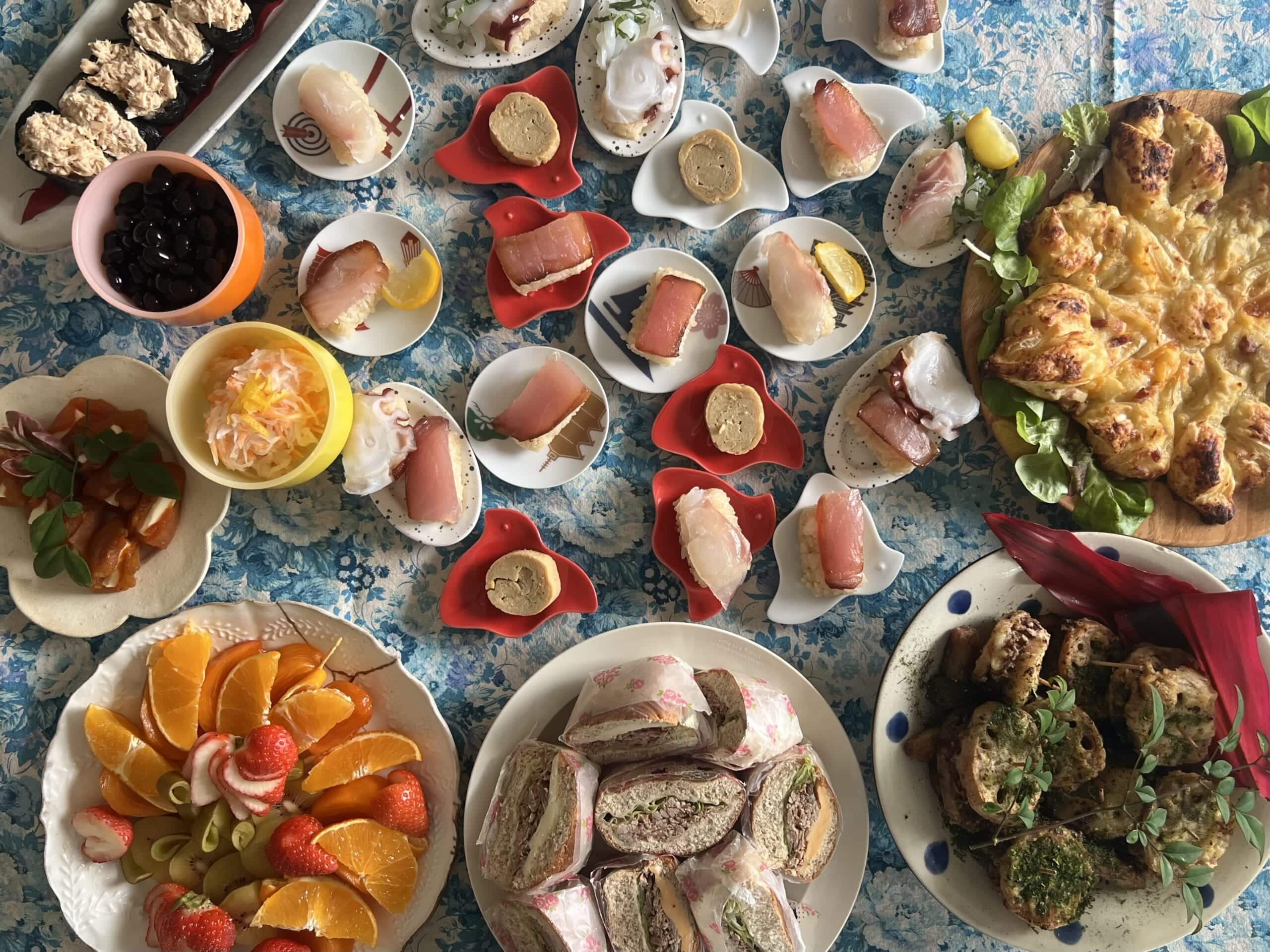 LEEレシピ/お正月】栗原はるみさん「マグロ、タコ、イカのミニ寿司」で迎える2026年