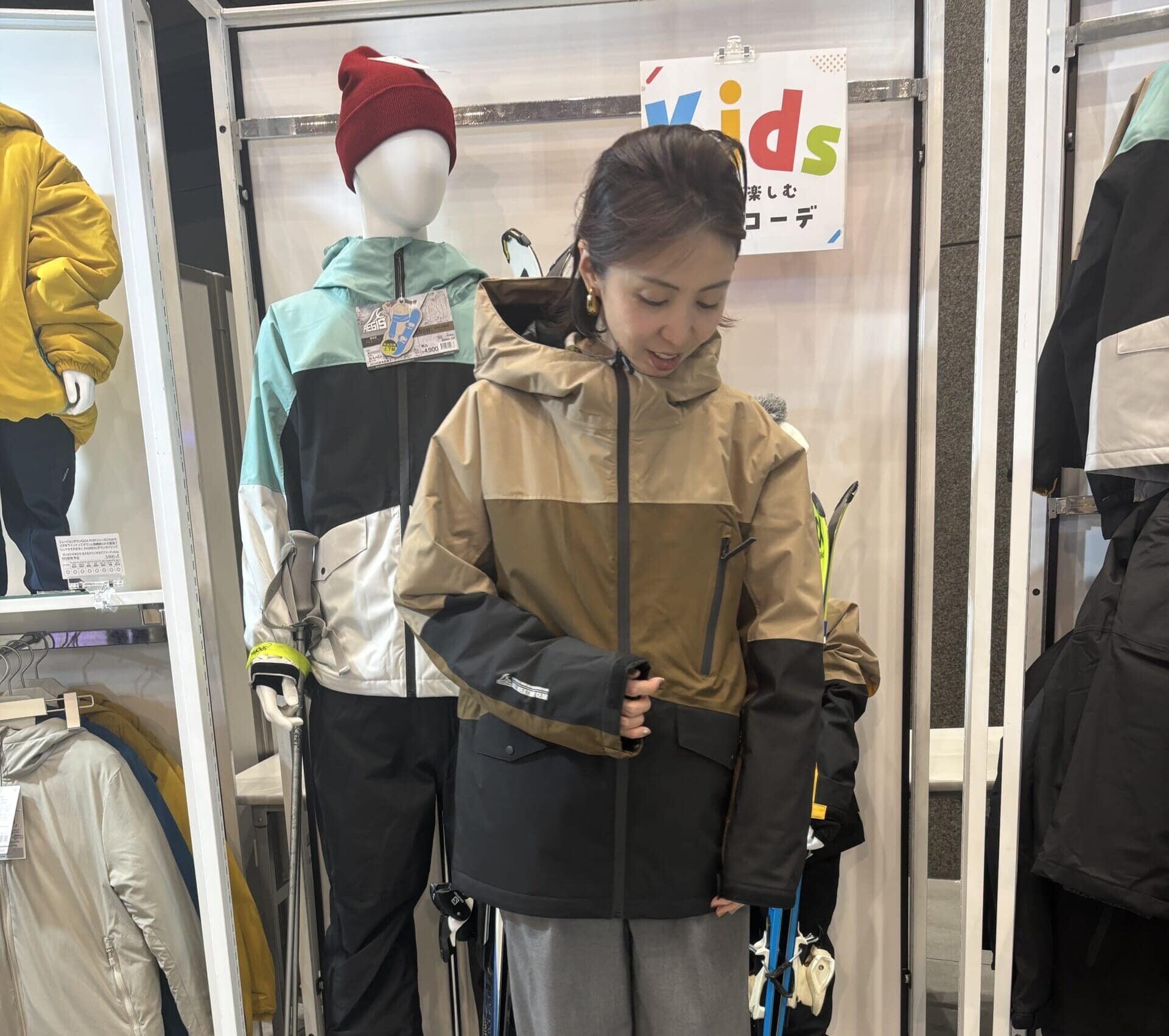 AEGIS 防水防寒スーツを着用