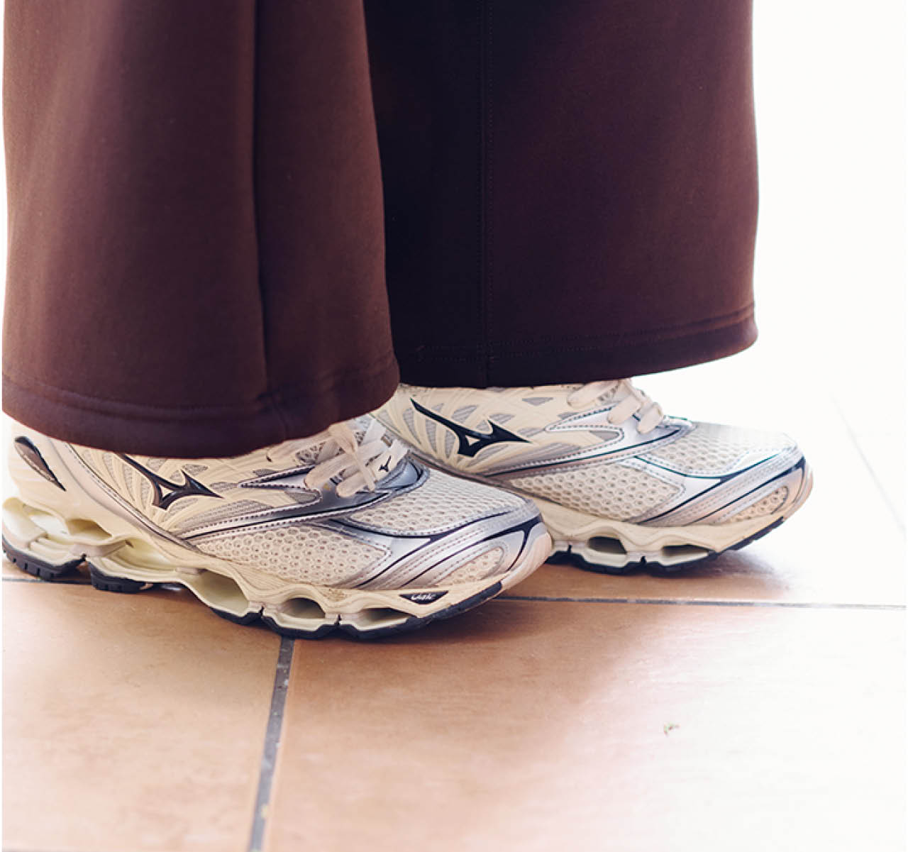 MIZUNOのスニーカー