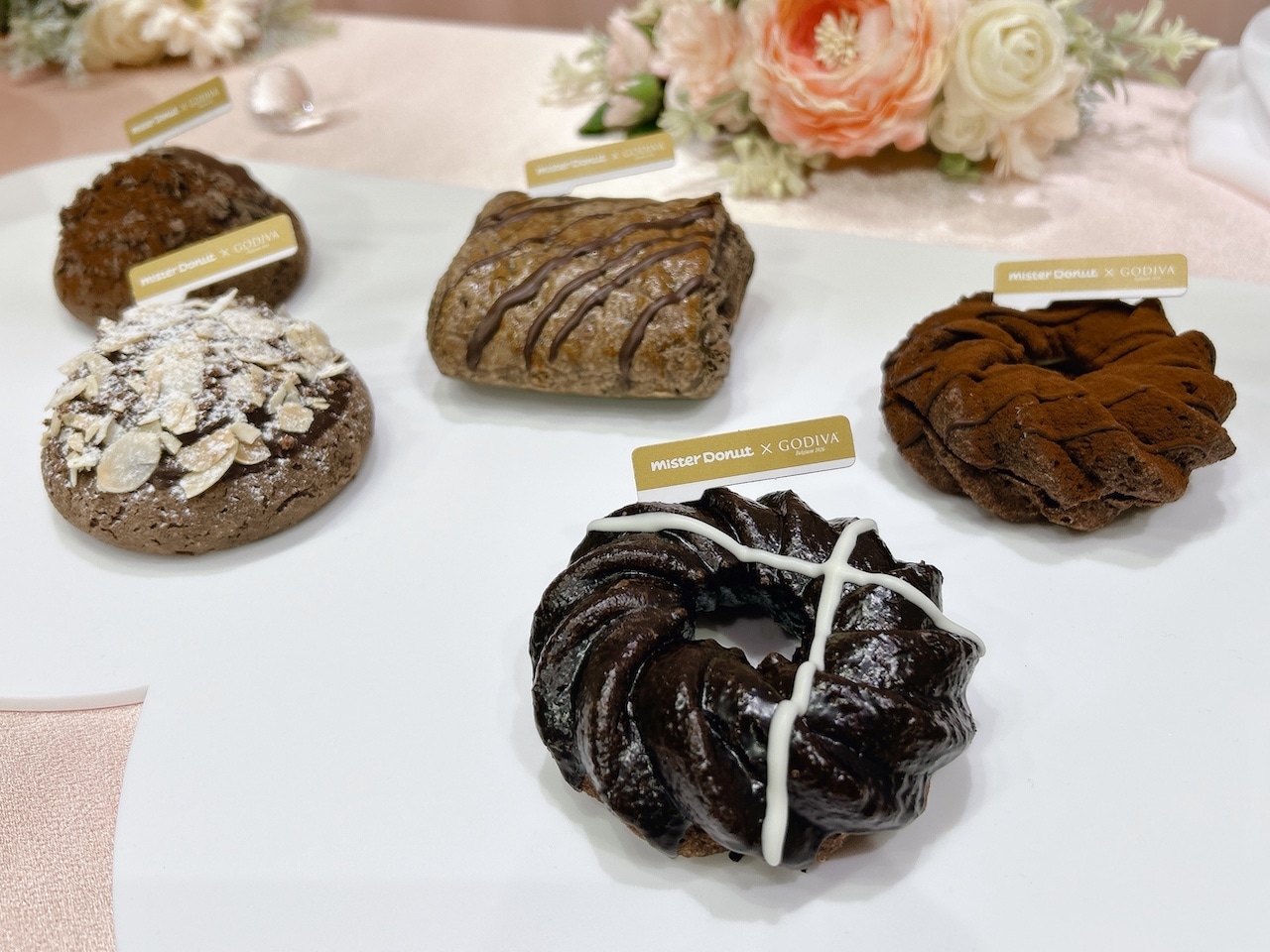 Mister Donut×GODIVA　展示