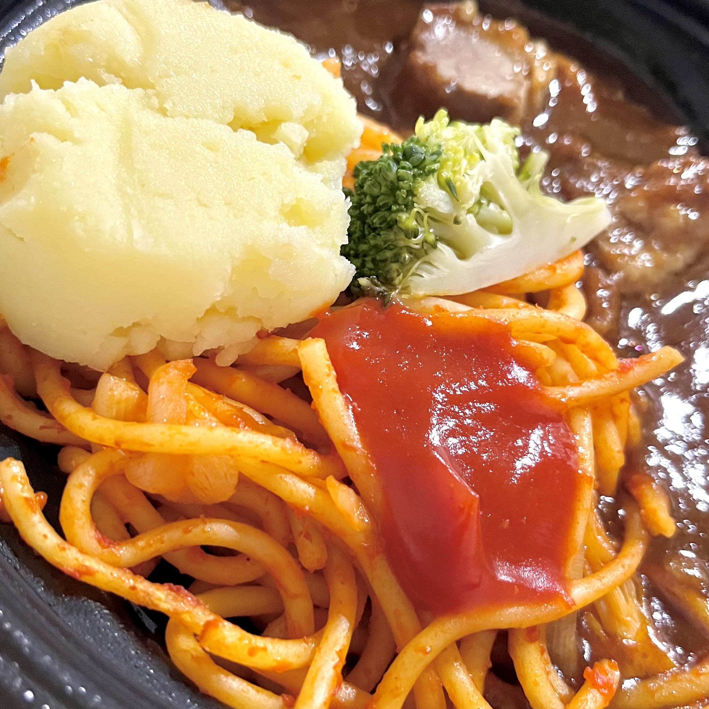 ビーフシチュー　弁当