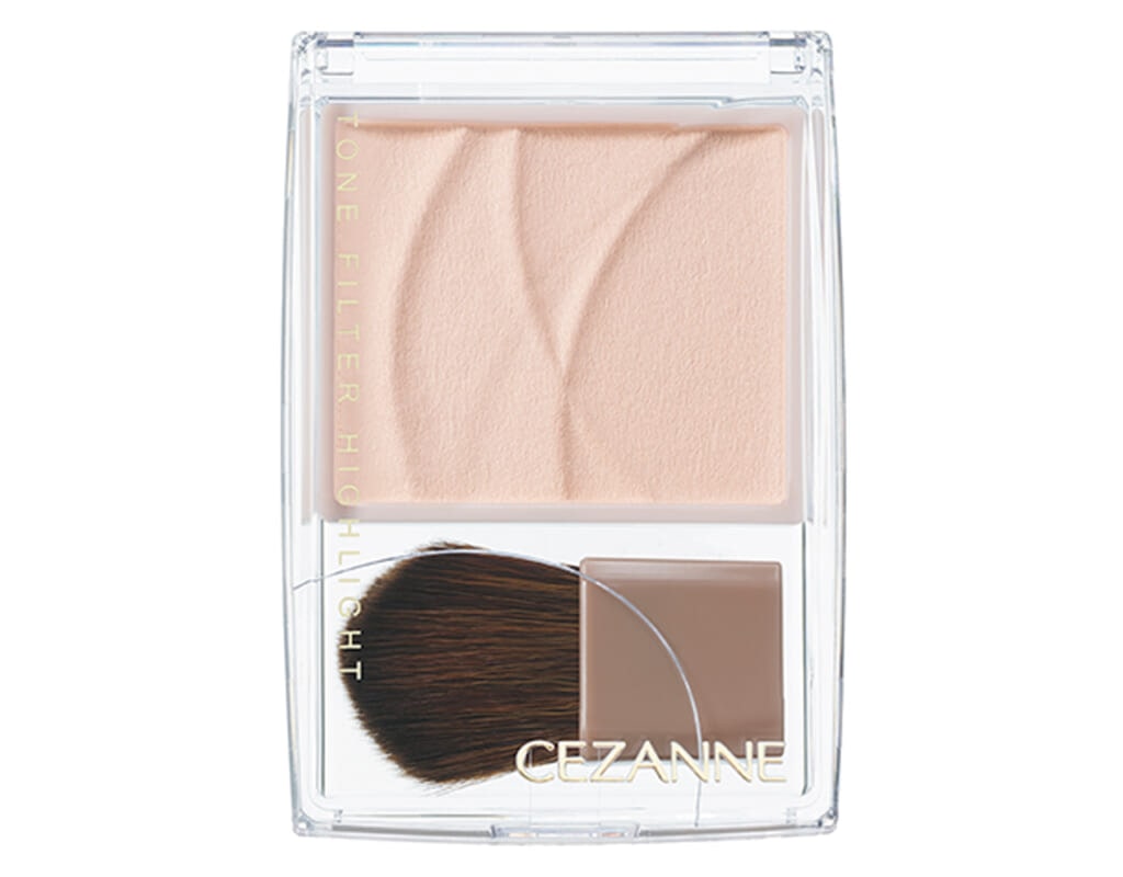 セザンヌ化粧品
トーンフィルターハイライト  01　￥693