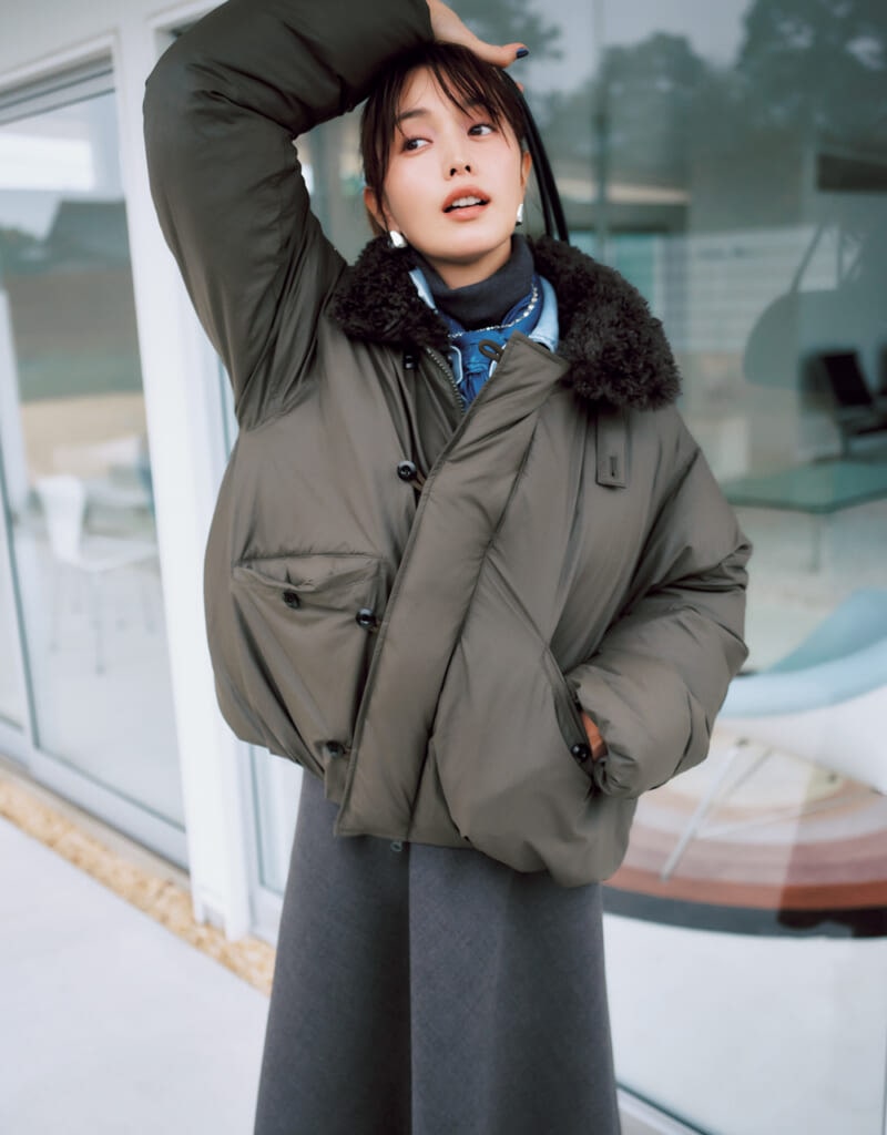 ダウンコーデ 蛯原友里さん