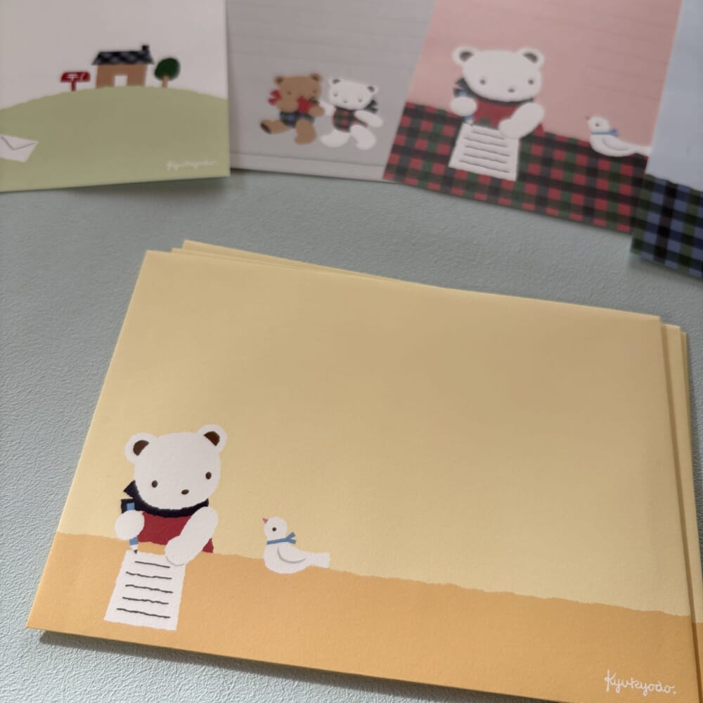 鳩居堂・FEILER（フェイラー）・familiar（ファミリア）