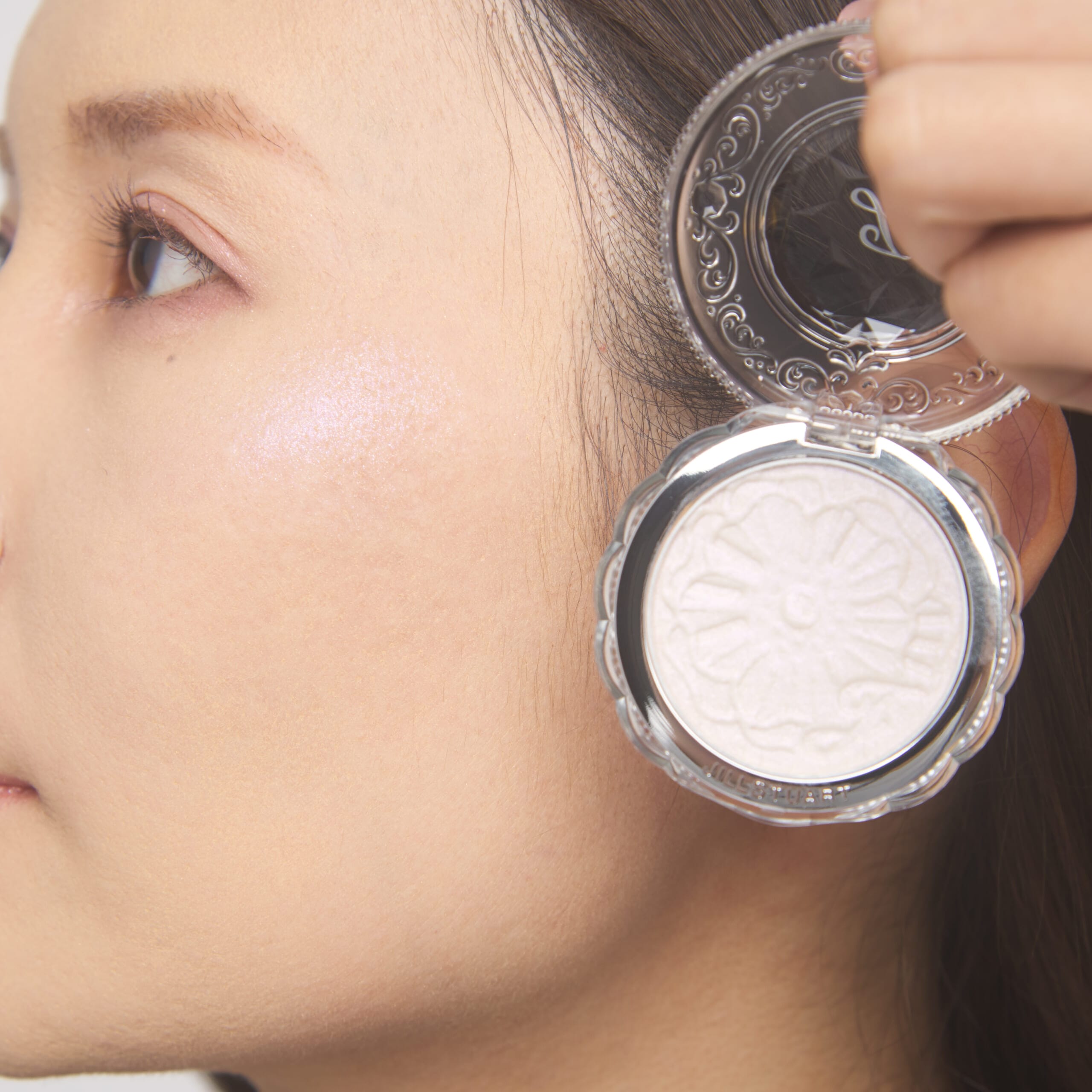 メルティシマー ブラッシュをお試し！