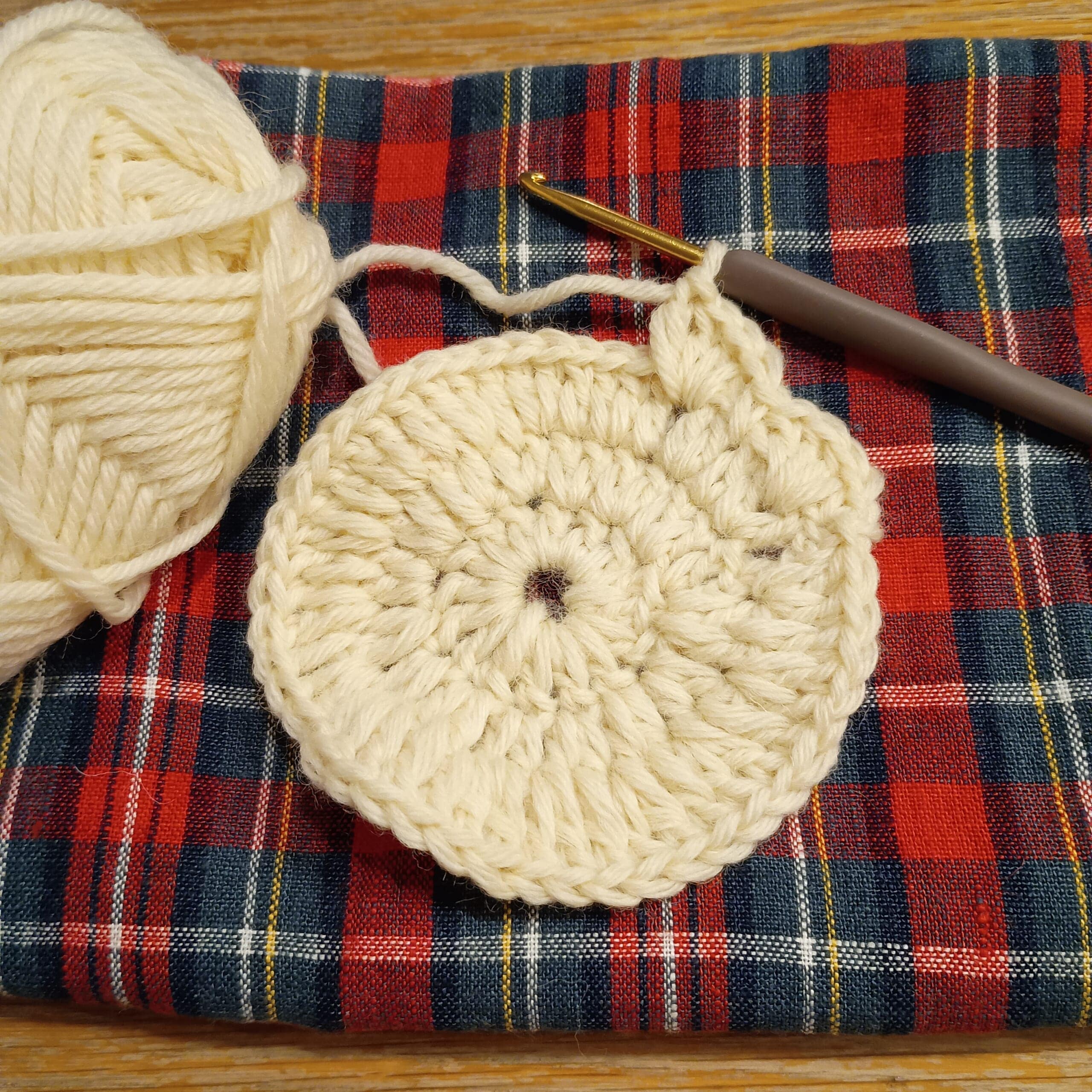 編み物　初心者　かぎ針