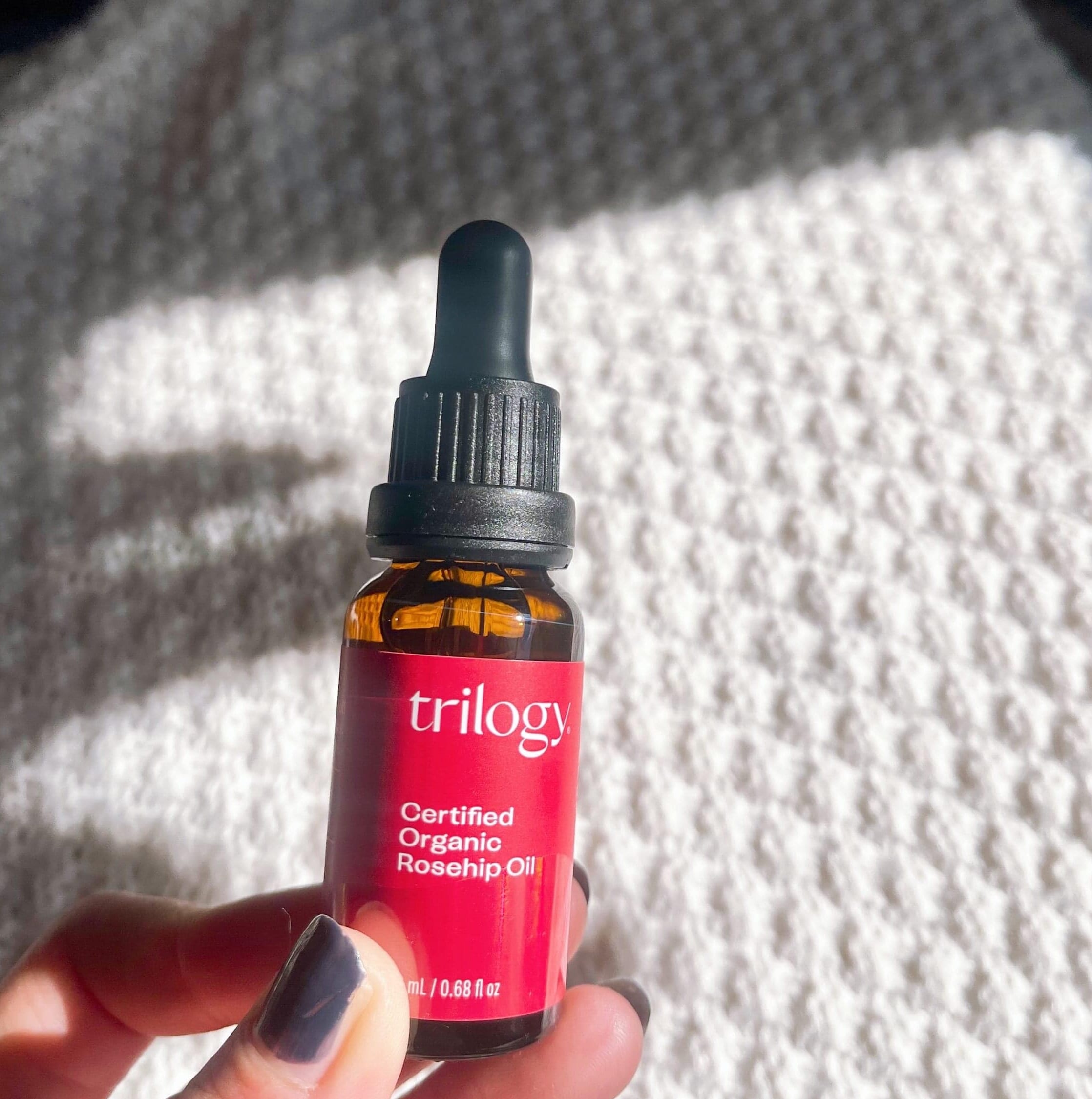 トリロジー　オイル　ローズヒップオイル　スキンケア　オーガニック