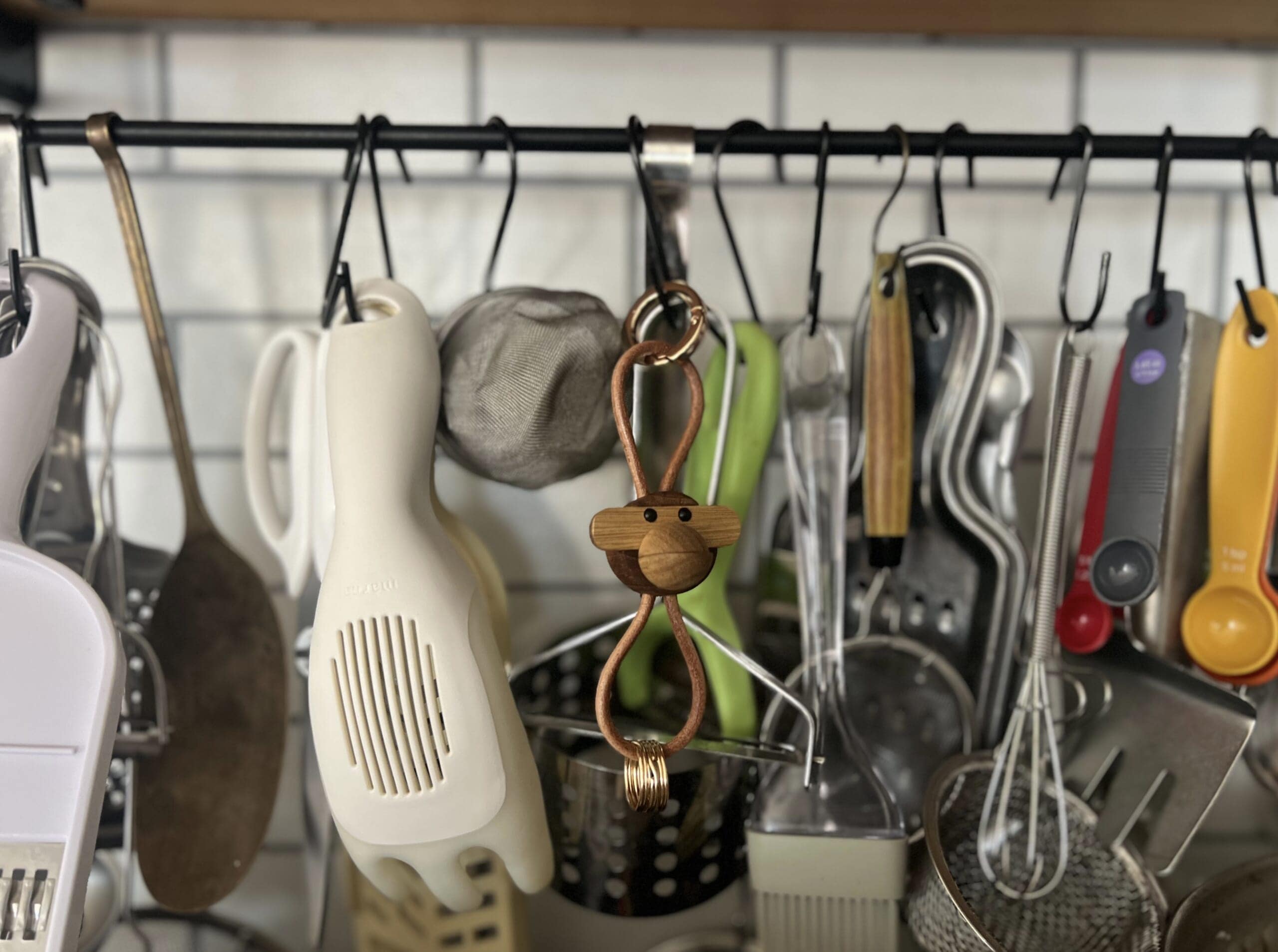 【Kay Bokesen/カイ・ボイスン】モンキーフィギアキーホルダーは大人が持ちたい北欧雑貨 TBicoco