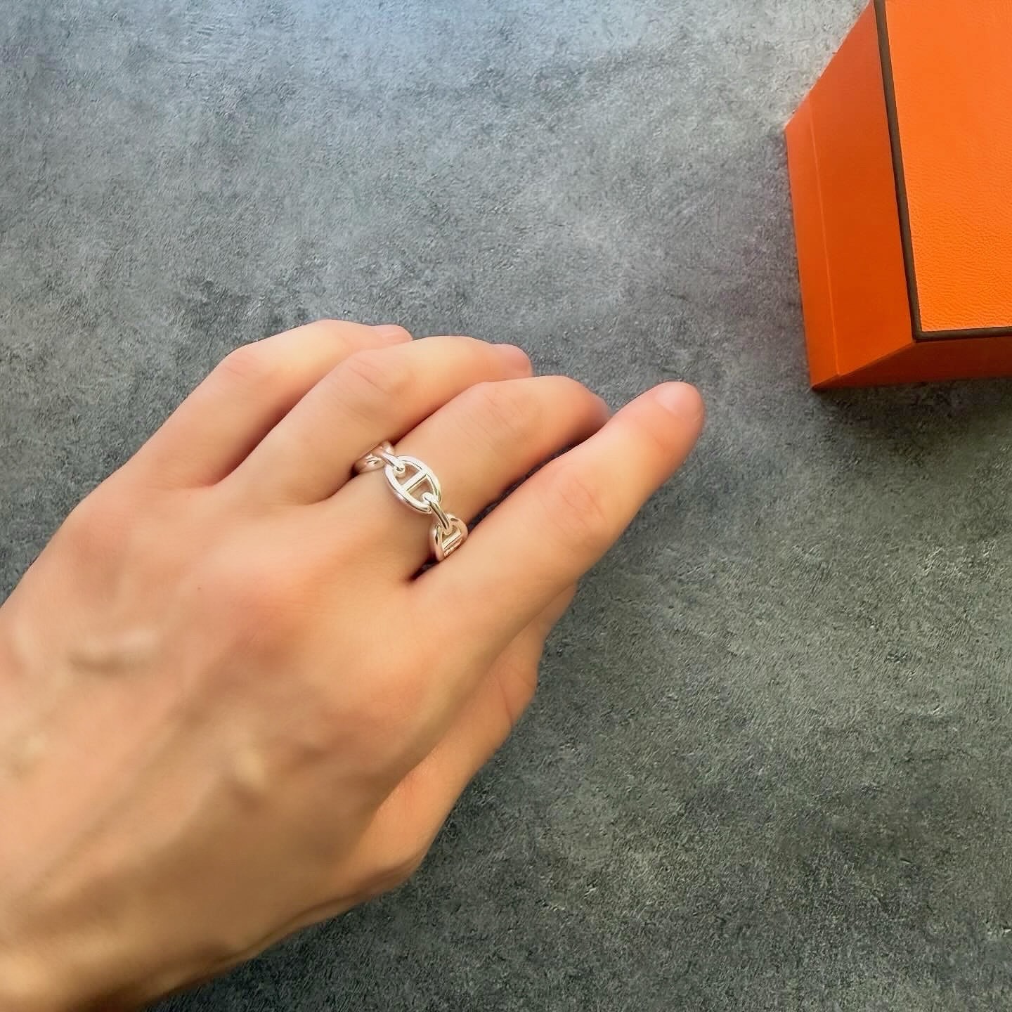 エルメス シェーヌ・ダンクル・アンシェネ