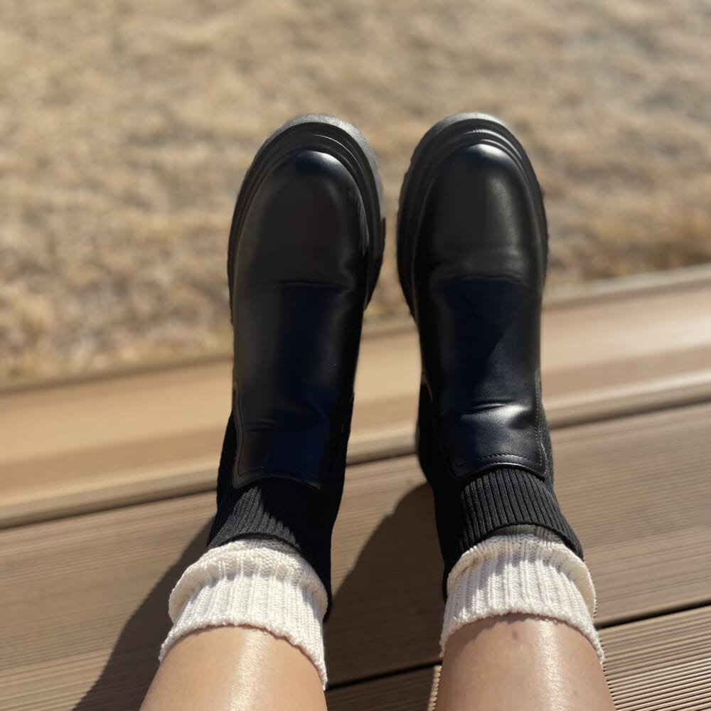 ローゲージソックス　ホワイトモカ ファミマ　靴下 ブーツ