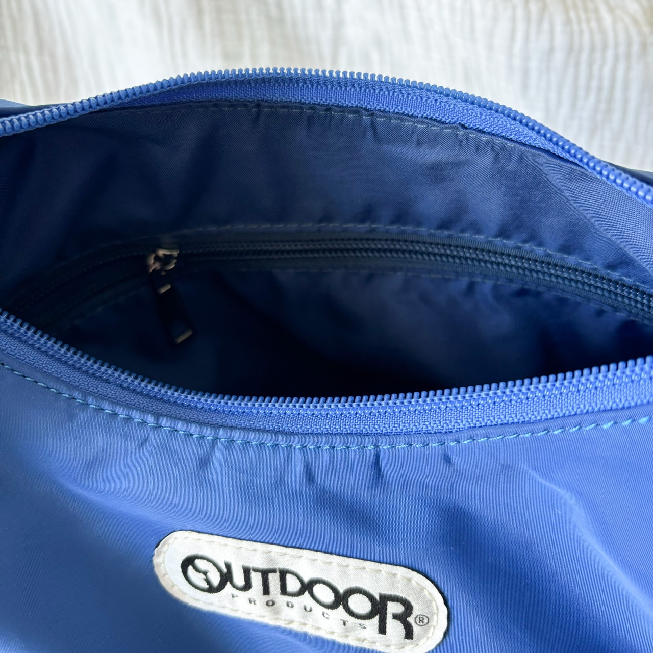 LEE別注OUTDOOR PRODUCTS×100人隊おでかけ部 可愛げ2Wayギャザーショルダー　内ポケット　