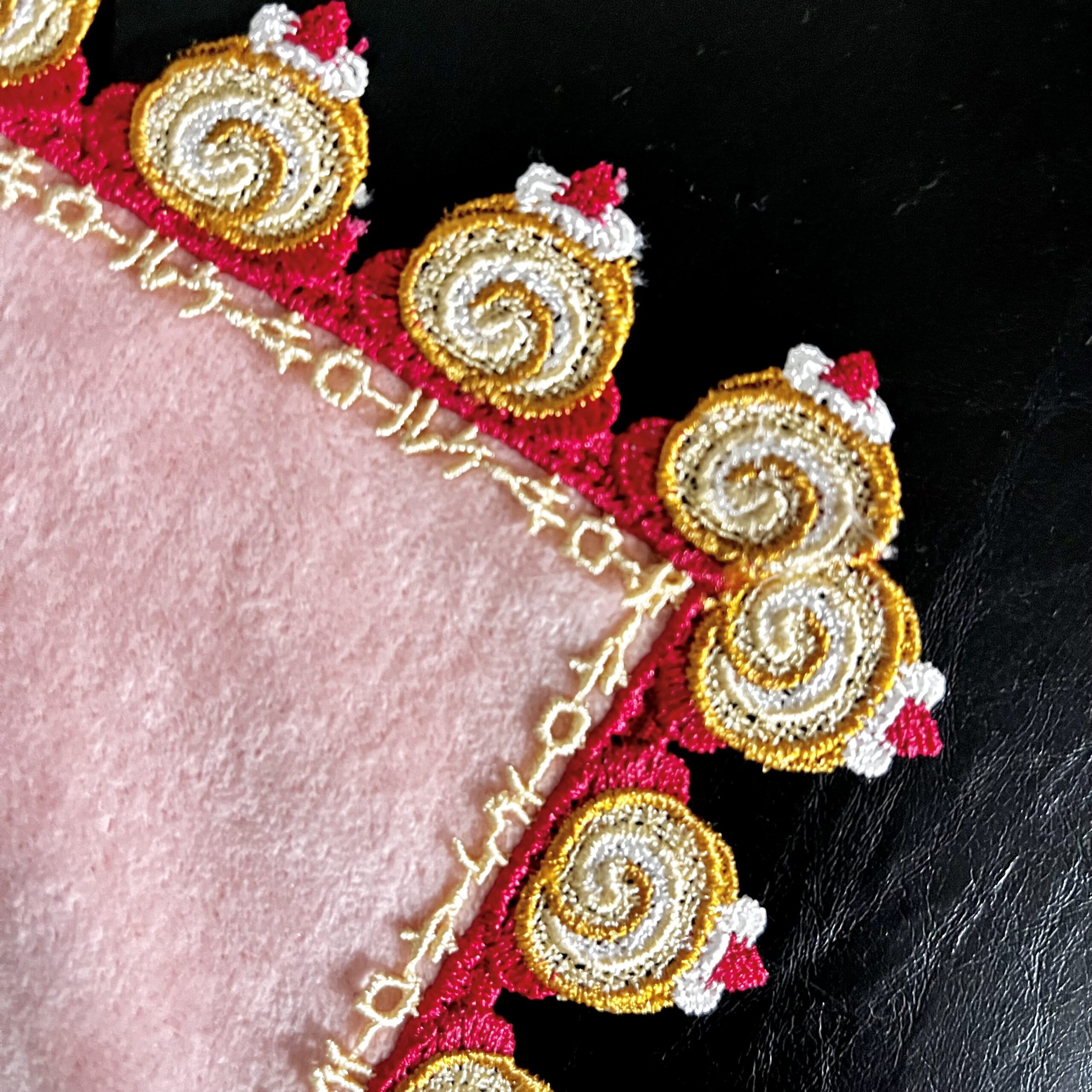 タオルハンカチ　レース