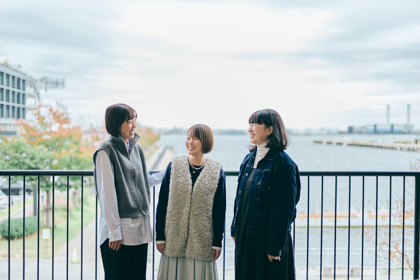 横浜での暮らしについてLEE100人隊3名がクロストーク。左からMARINAさん、そのぴさん、はなさん。