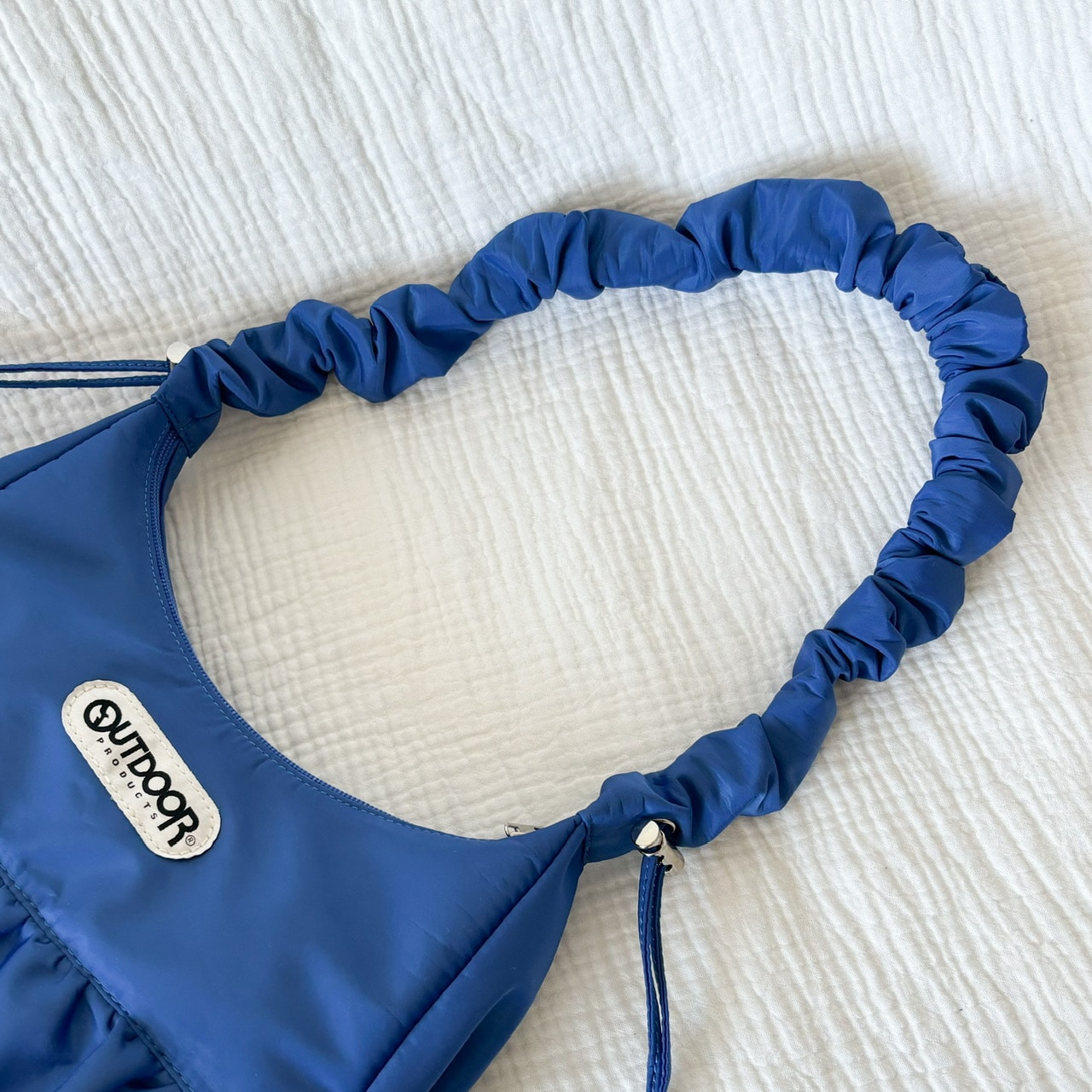 LEE別注OUTDOOR PRODUCTS×100人隊おでかけ部 可愛げ2Wayギャザーショルダー　ショルダー紐