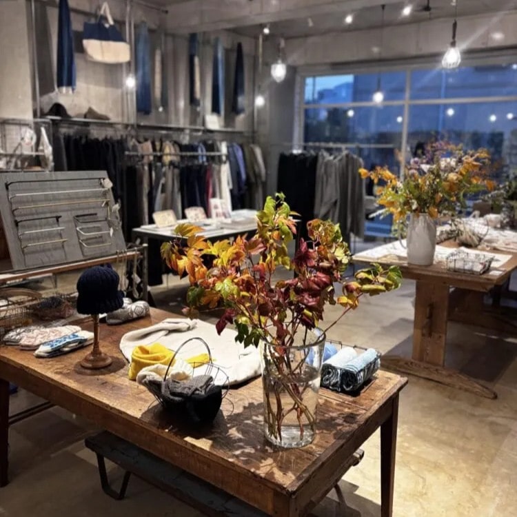 fog linen work　内観