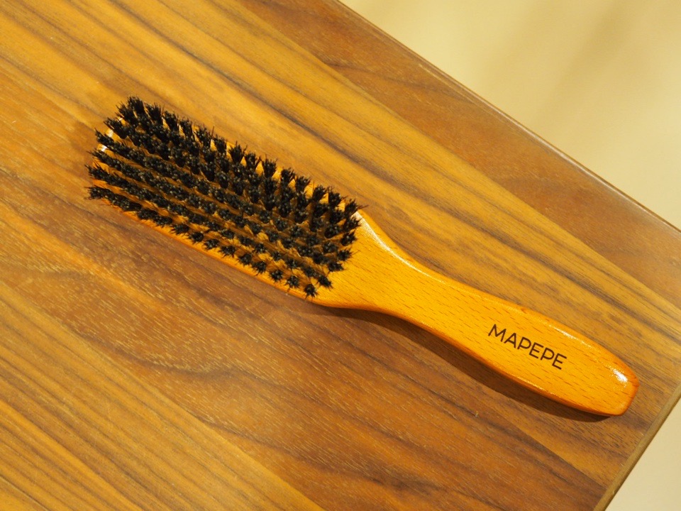 マペペのウッドヘアブラシ
