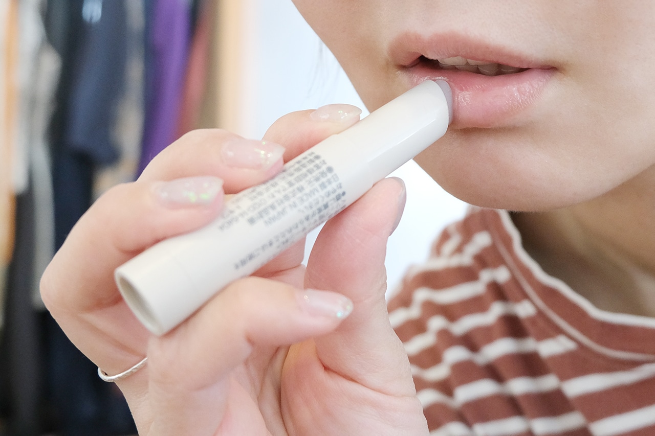 リップスクラブ使用シーン　無印良品