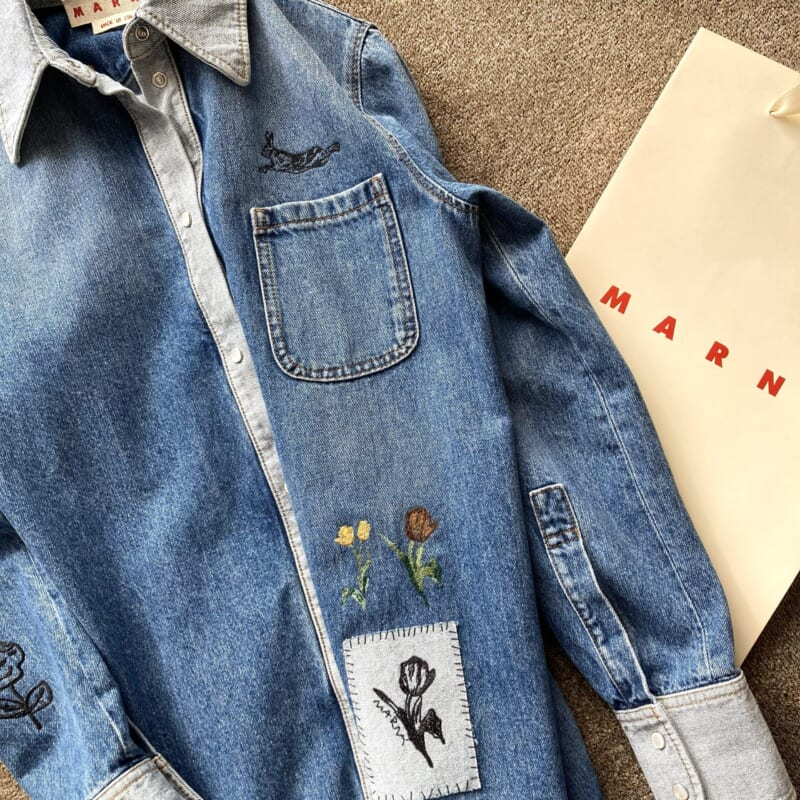 MARNI「ブルーデニムシャツ」