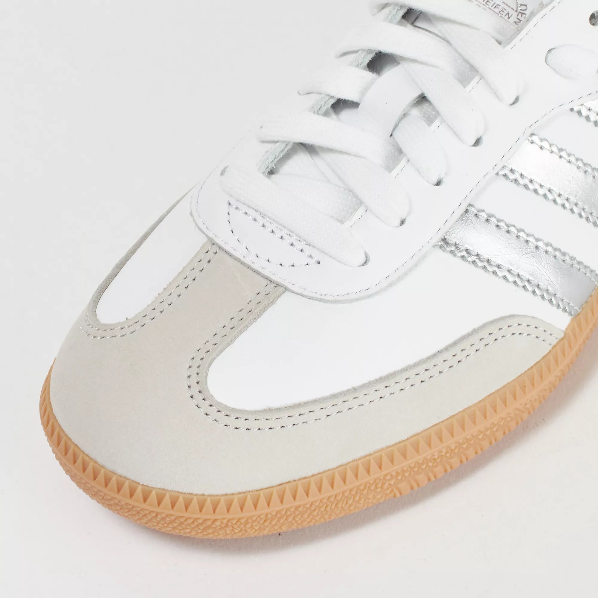 adidas Originals
SAMBA OG W
￥15,950