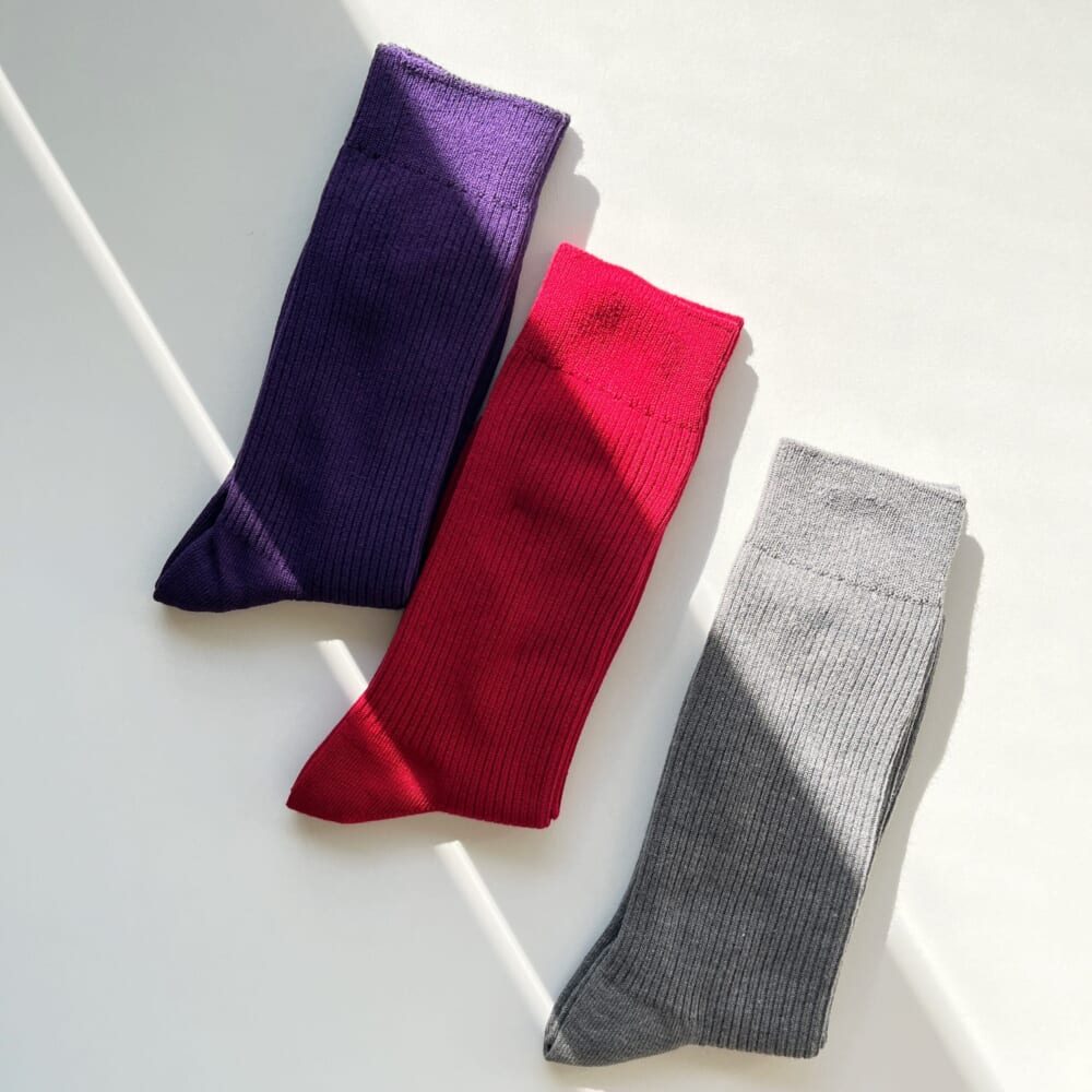 ソックス　50色　ユニクロ