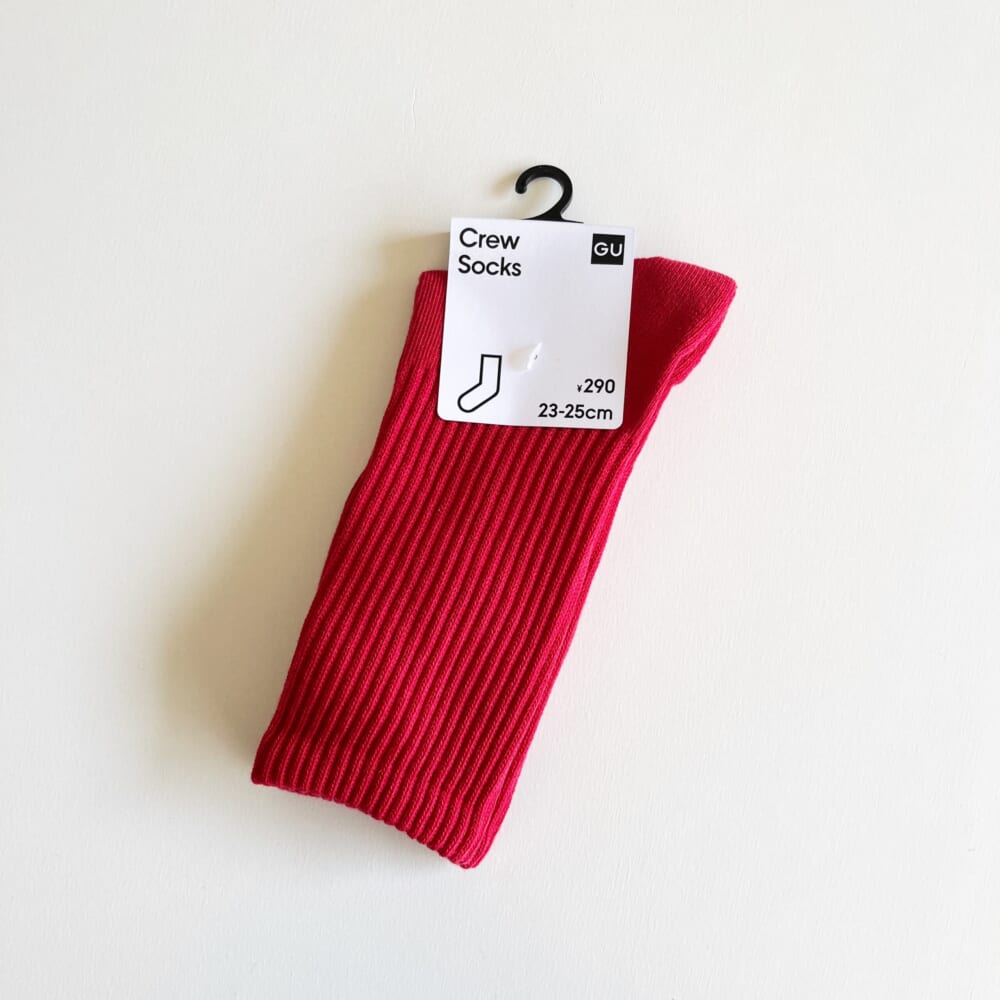 ソックス　GU 赤