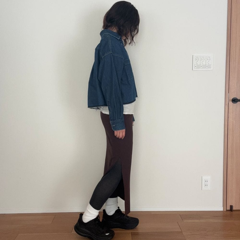 HOKA　スニーカー　コーデ