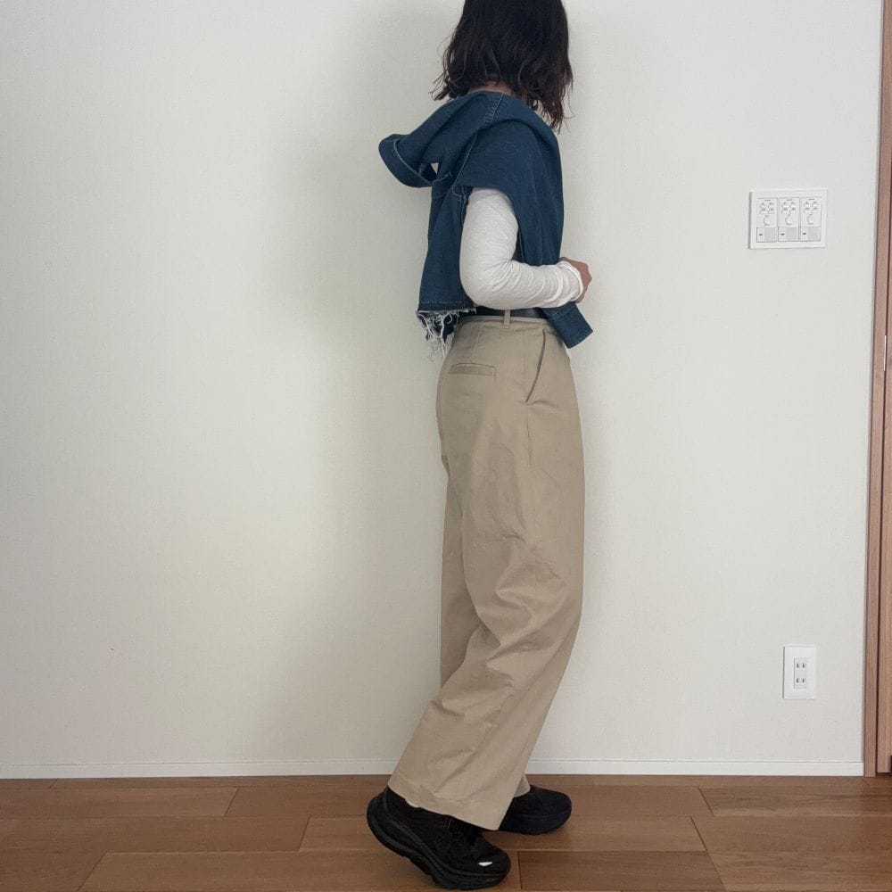 HOKA　スニーカーコーデ