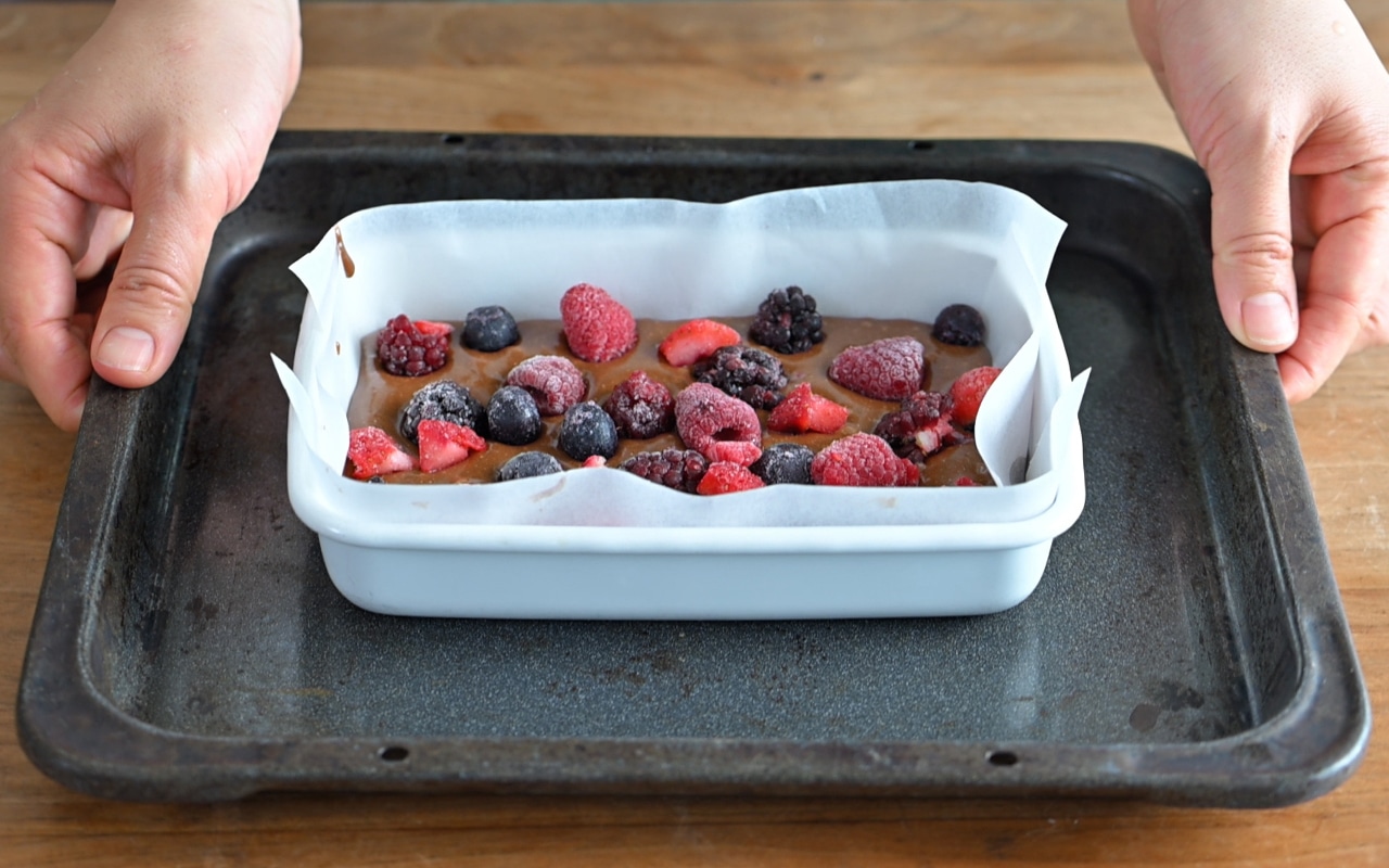 ③を180℃に予熱したオーブンで25分ほど焼く。