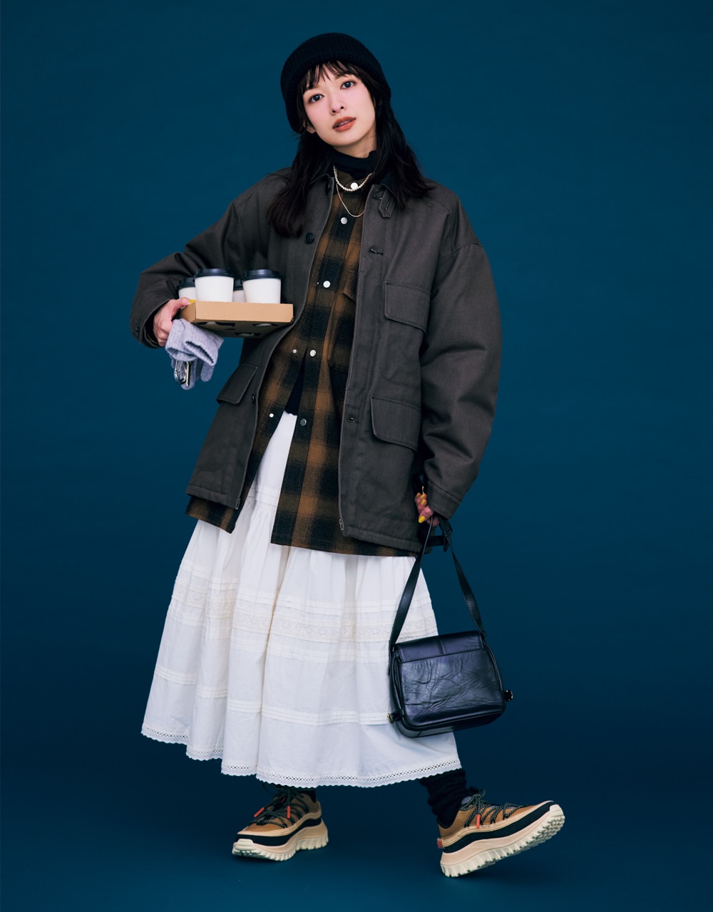 SOREL(ソレル)の機能派スニーカーコーデ 森 絵梨佳さん