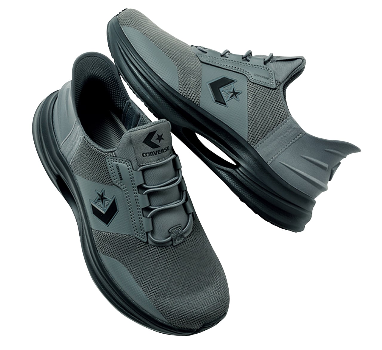 1.CONVERSE（コンバース）のスニーカー　￥9790