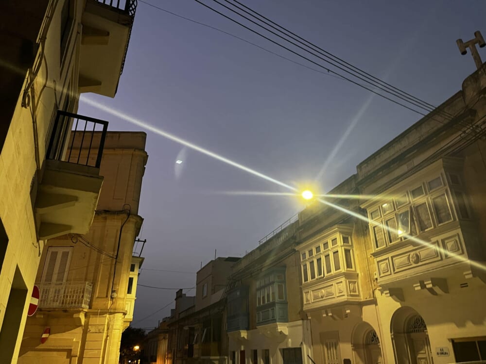 マルタ 夜 街並み