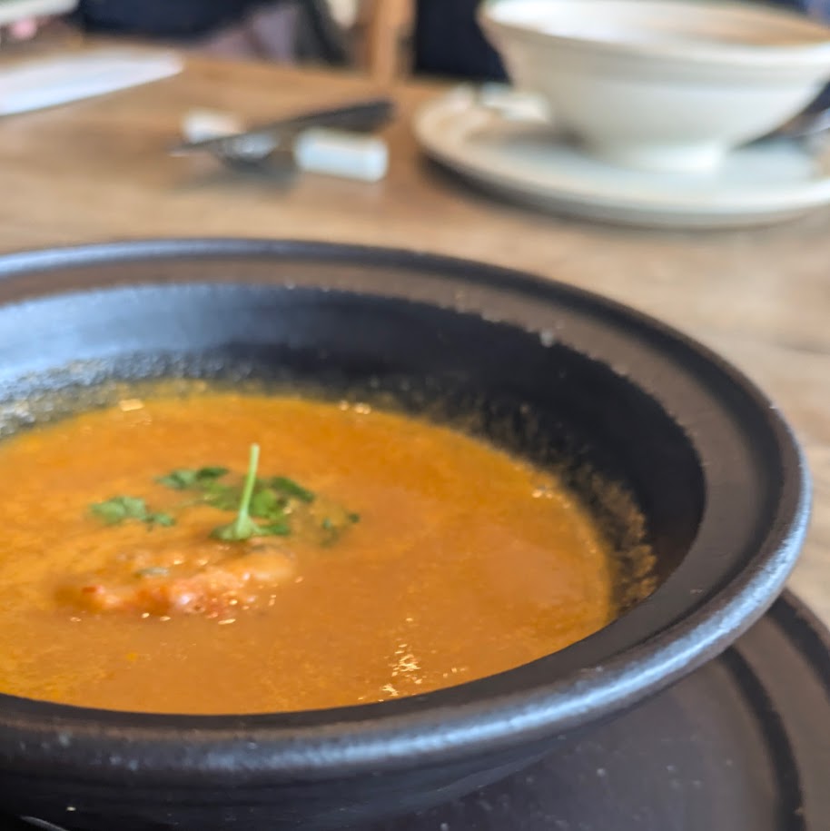 オマールエビのビスク　ソボカイ食堂　ランチスープ