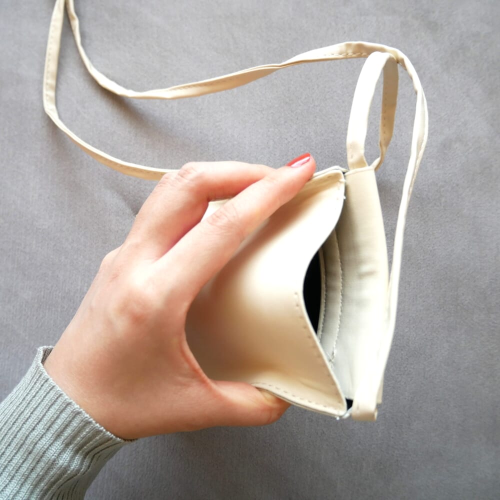 LEEマルシェ Phoebe フィービィー 福袋 スマホショルダー2