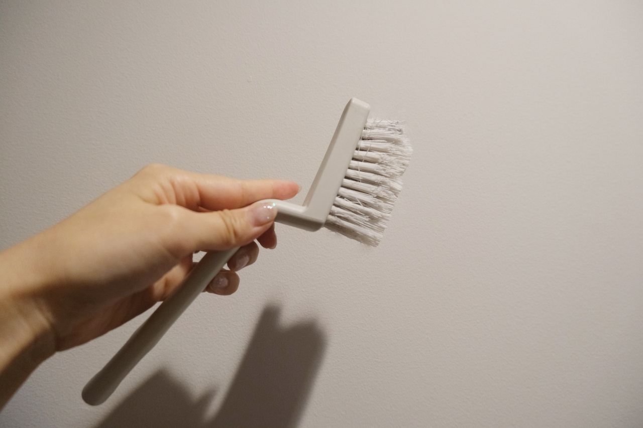 タイル目地ブラシ（290円）