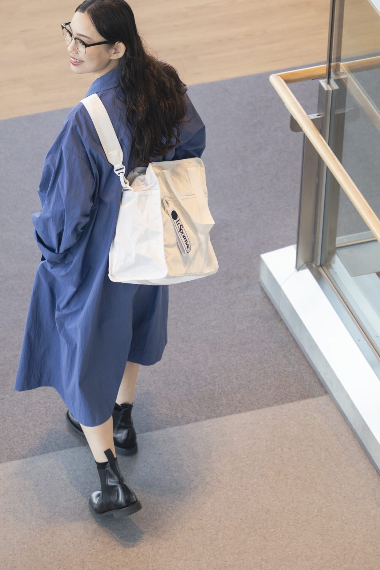 ひとりっぷ®×レスポートサック ONE DAY CABINをショルダーバッグで使用