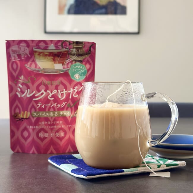 日東紅茶の 「ミルクとけだすティーバッグ スパイス香るチャイ」
