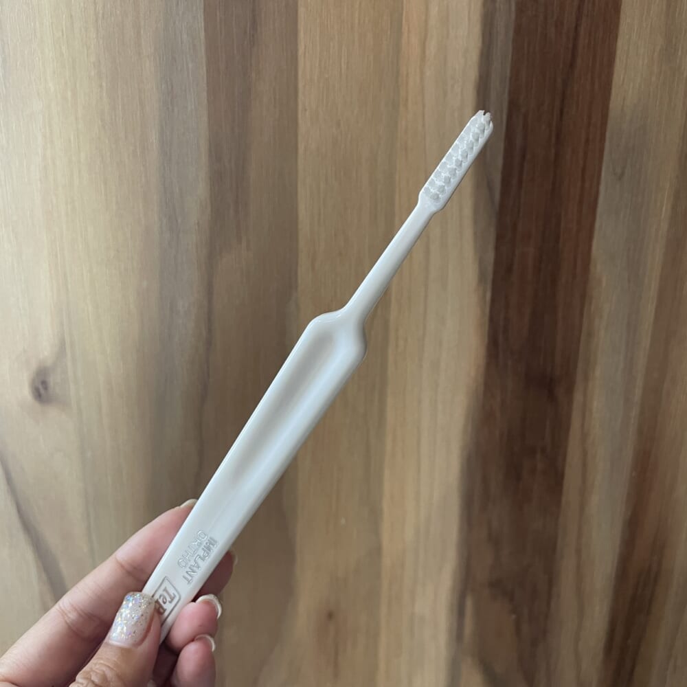 矯正用歯ブラシ