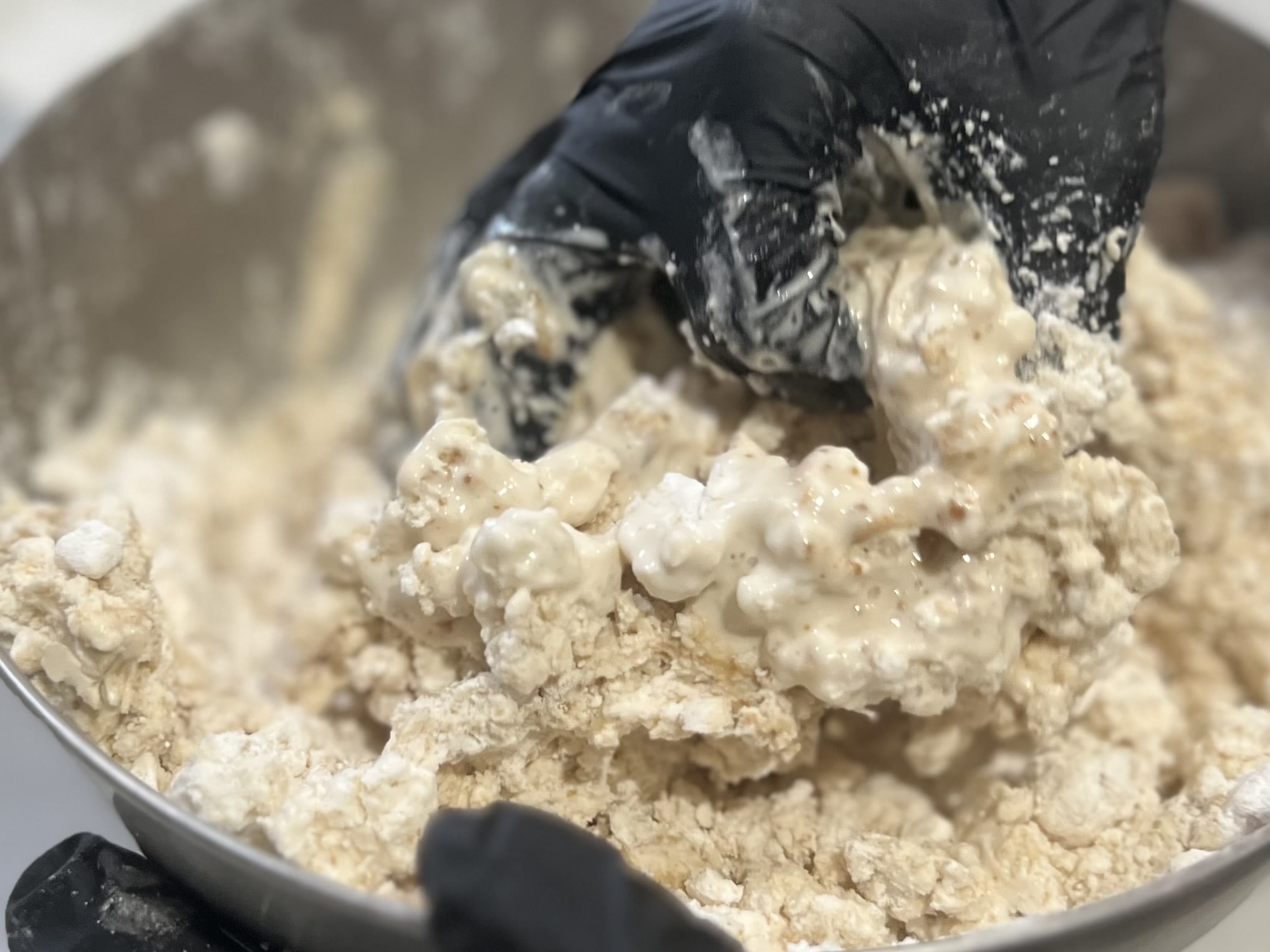 【沖縄】月桃の葉で包んだお餅「ムーチー」を作りました2026 TBicoco