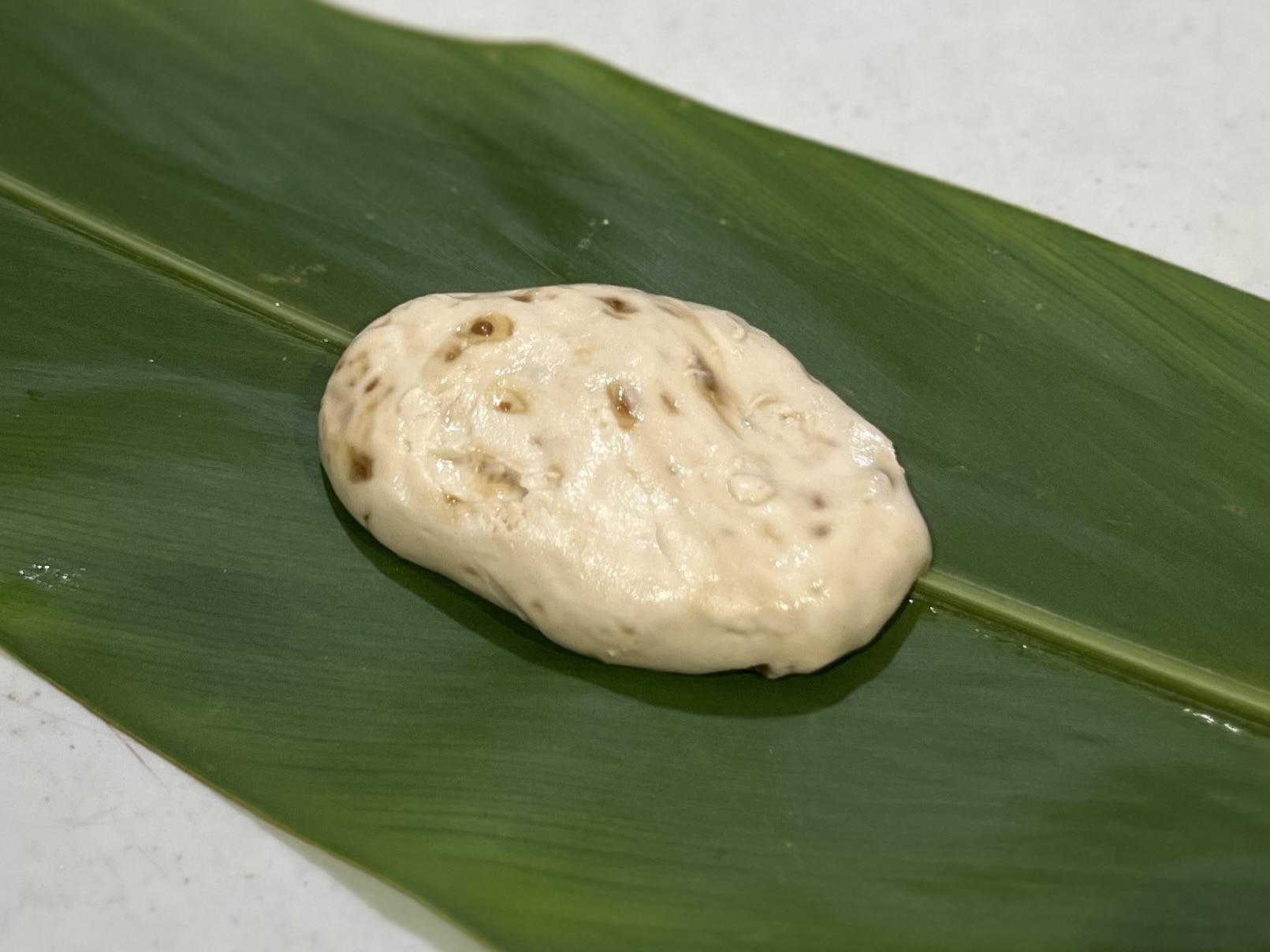 【沖縄】月桃の葉で包んだお餅「ムーチー」を作りました2026 TBicoco