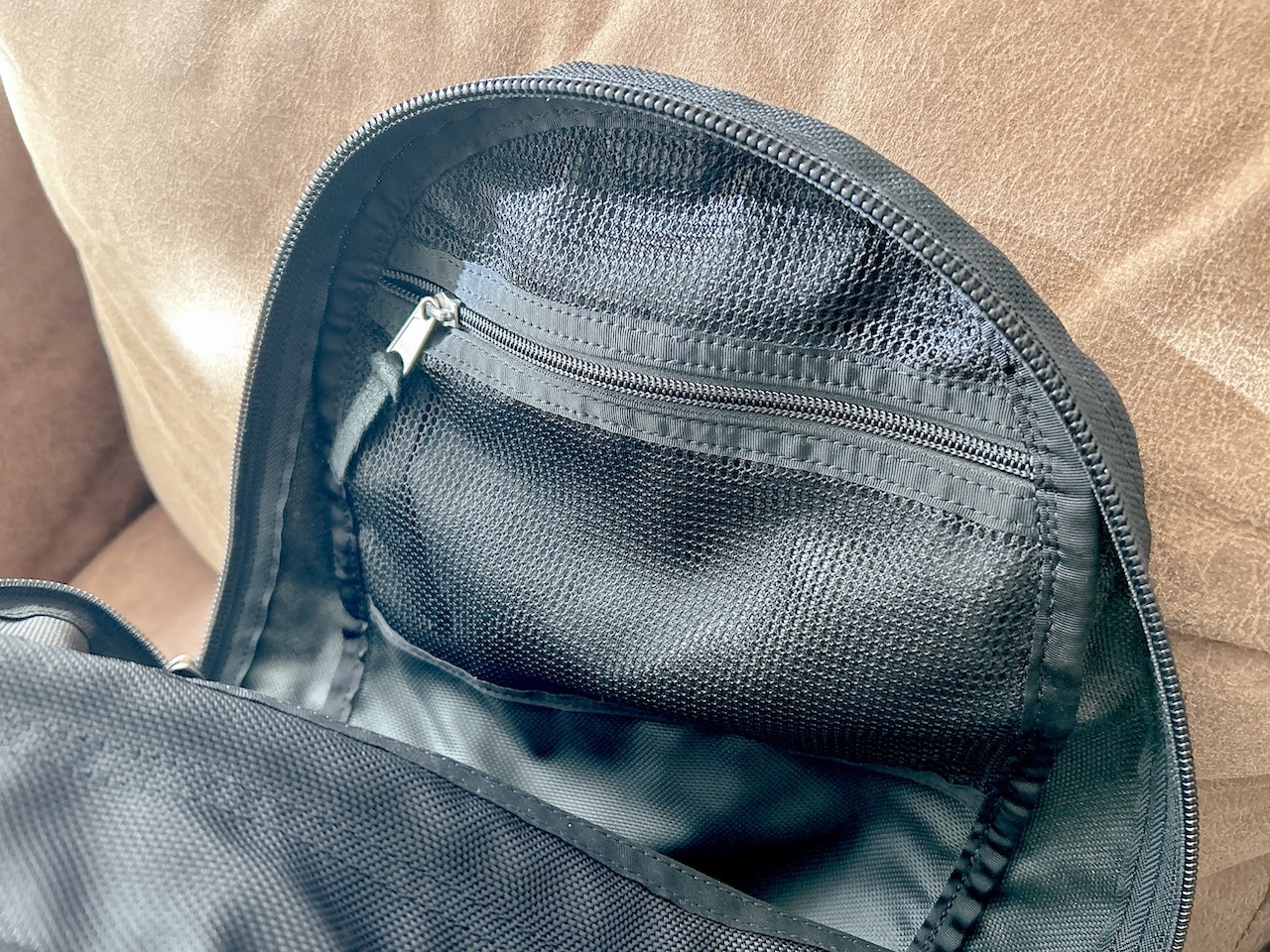 グレゴリーのバックパックの内側収納